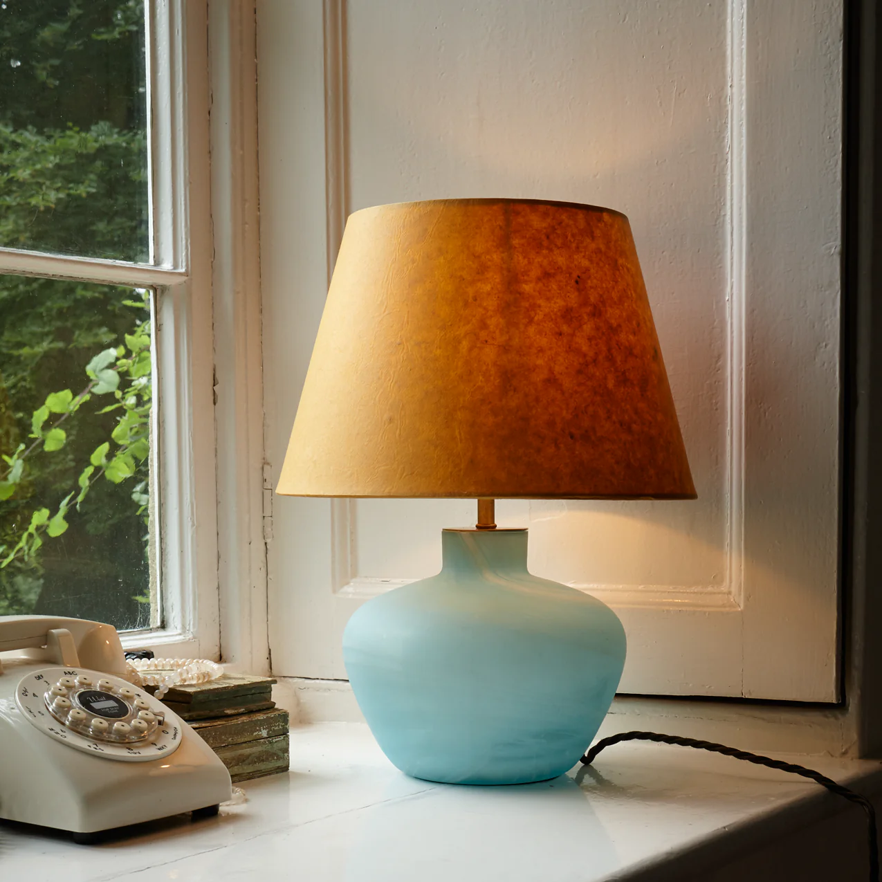 Bluebell table lamp in blown glass - Image 4
