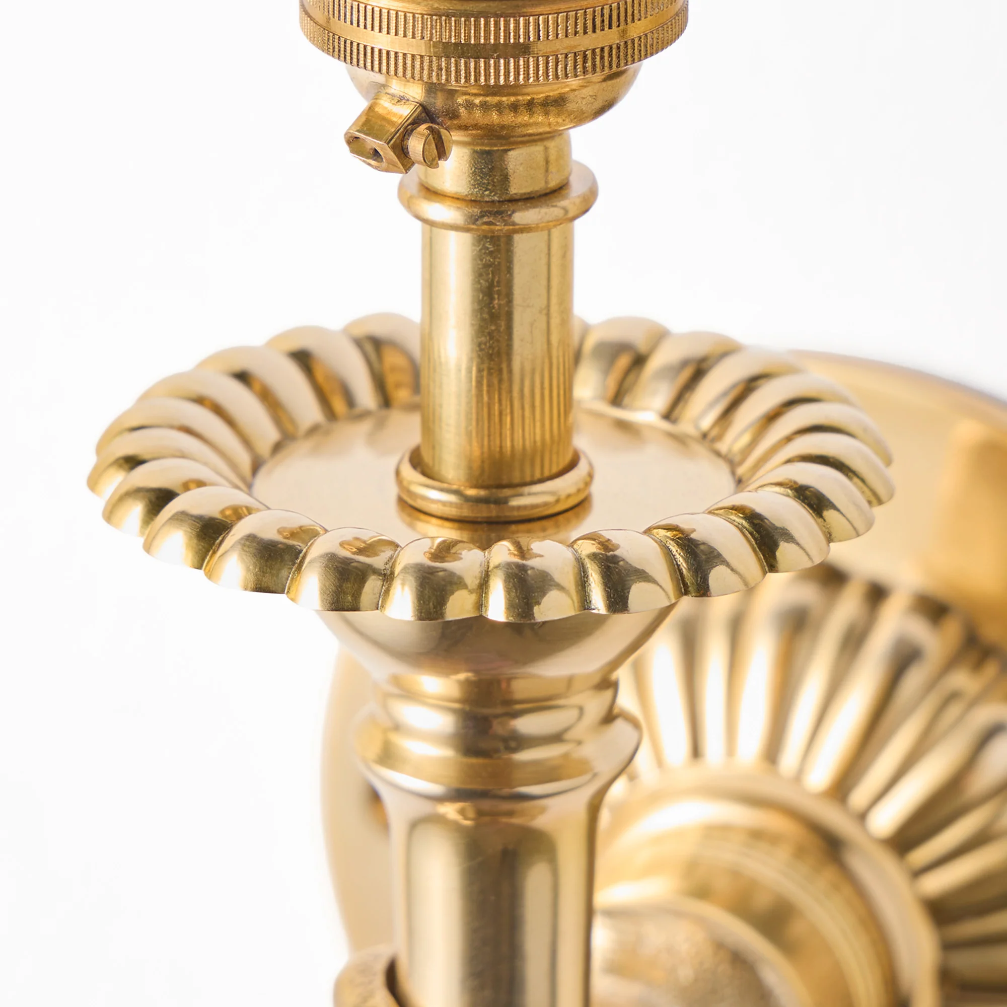 Brighton wall fitting in brass - Image 5