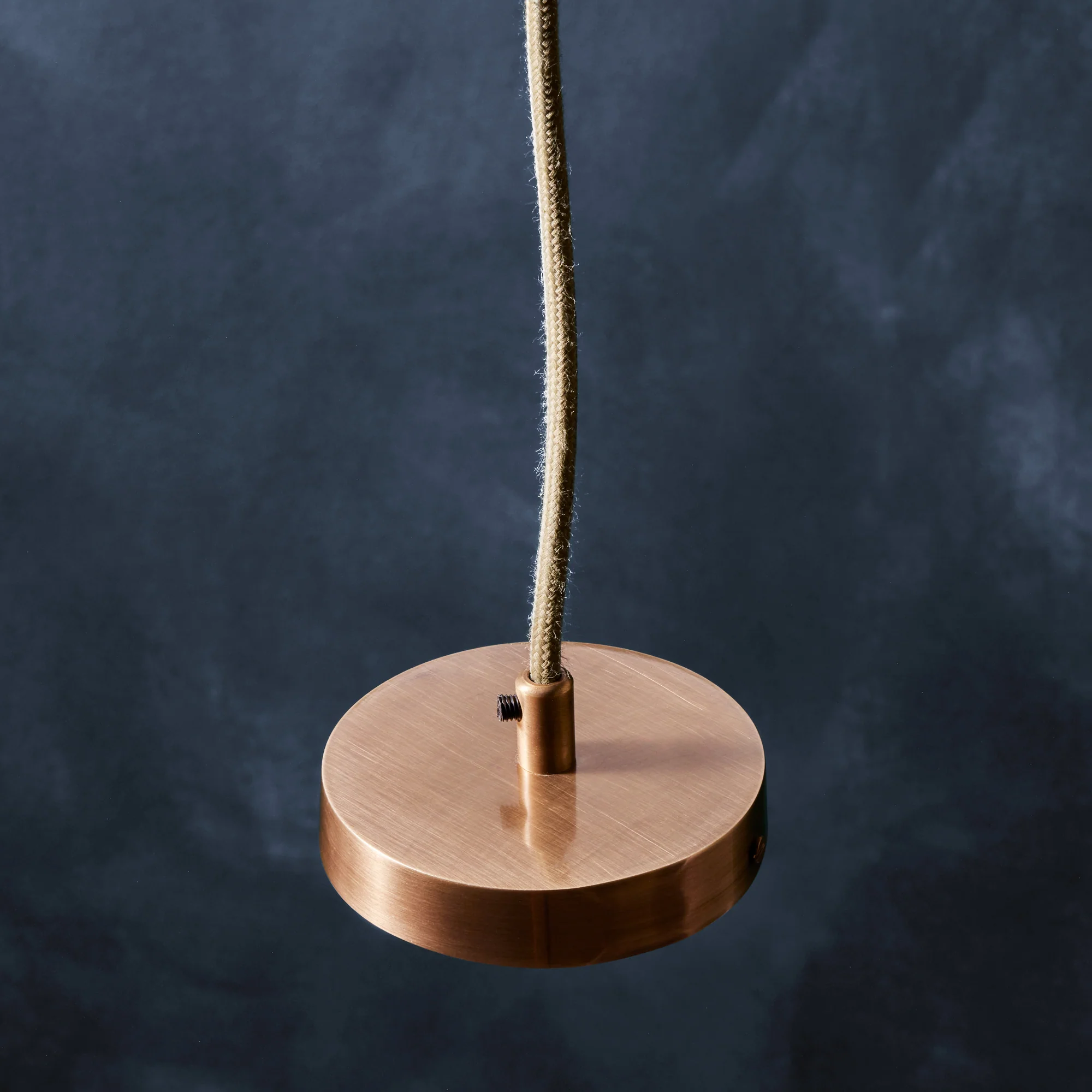 Bugatti pendant in antiqued brass - Image 6