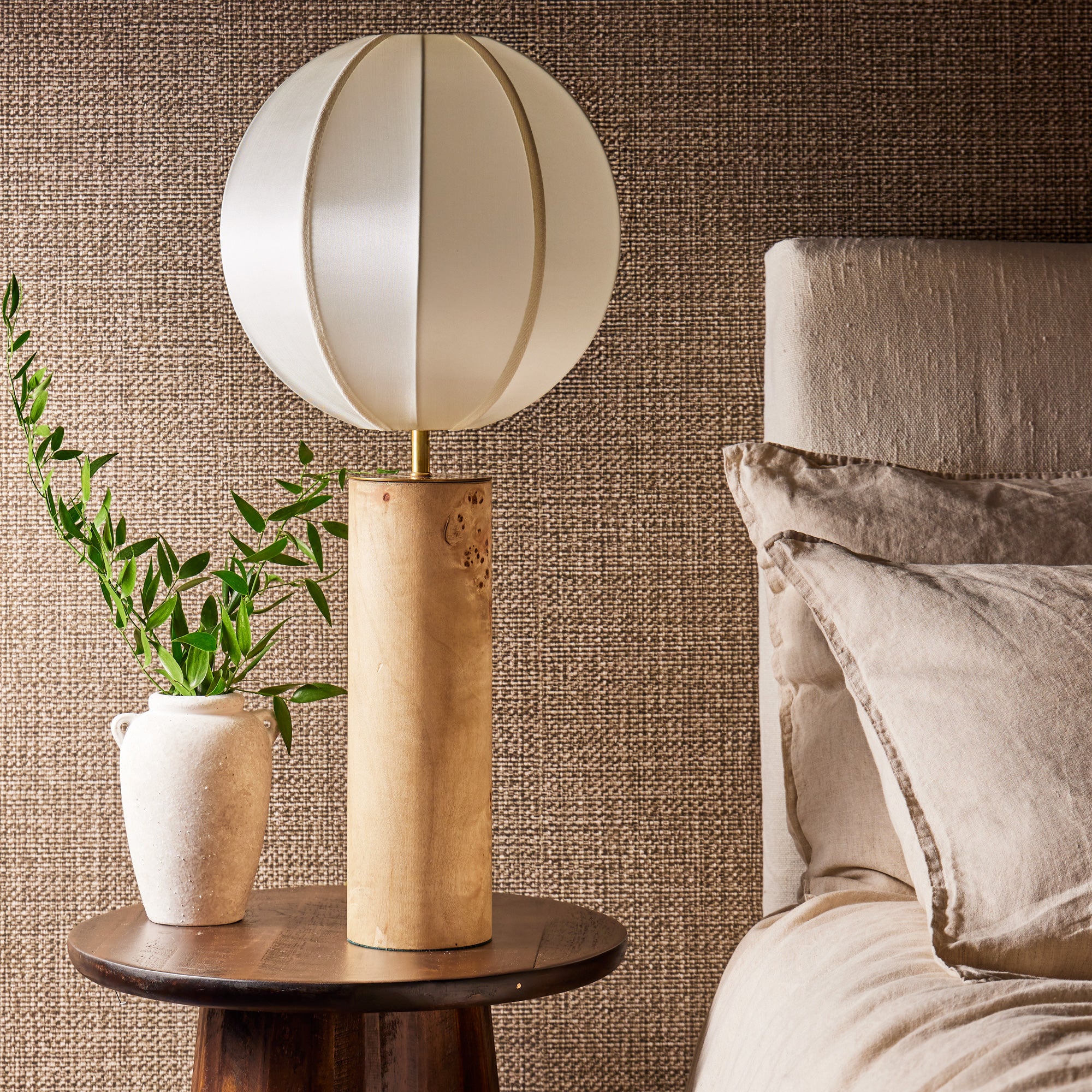 Burl table lamp - Image 9