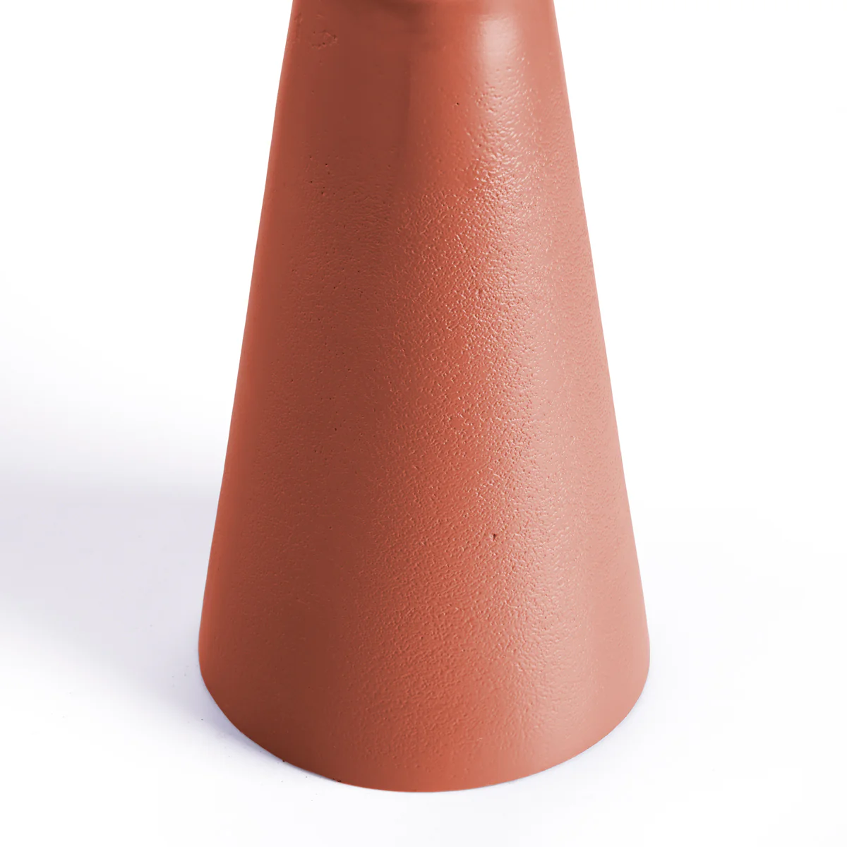 Cala table lamp in terracotta finish by Matthew Williamson - Image 3