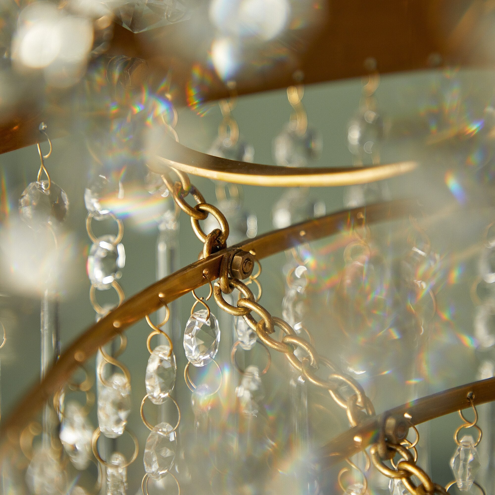 Capulet Chandelier in brass with clear blown glass droplets - Image 6