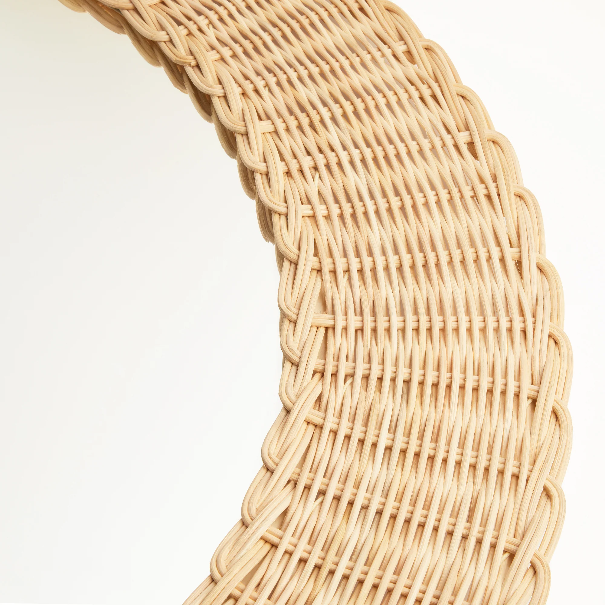 Chui mirror in natural woven cane - Image 6