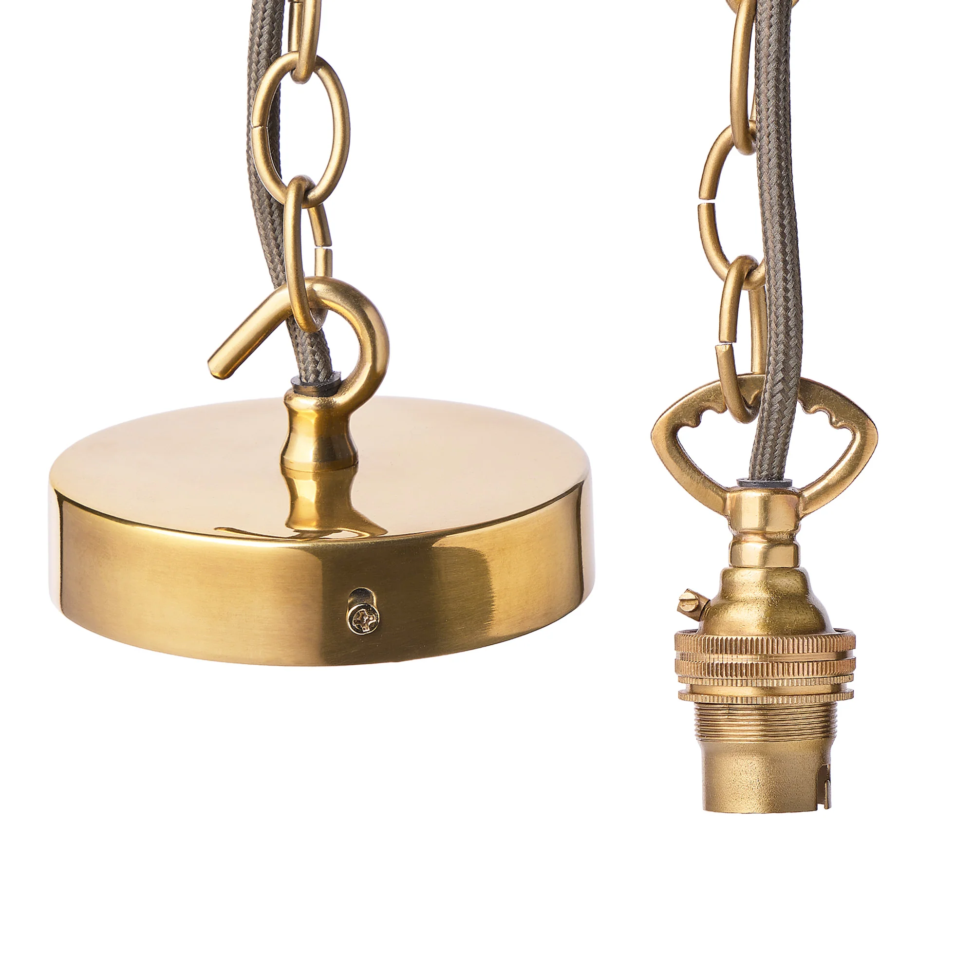 Classic chain kit with single chain in antique brass finish