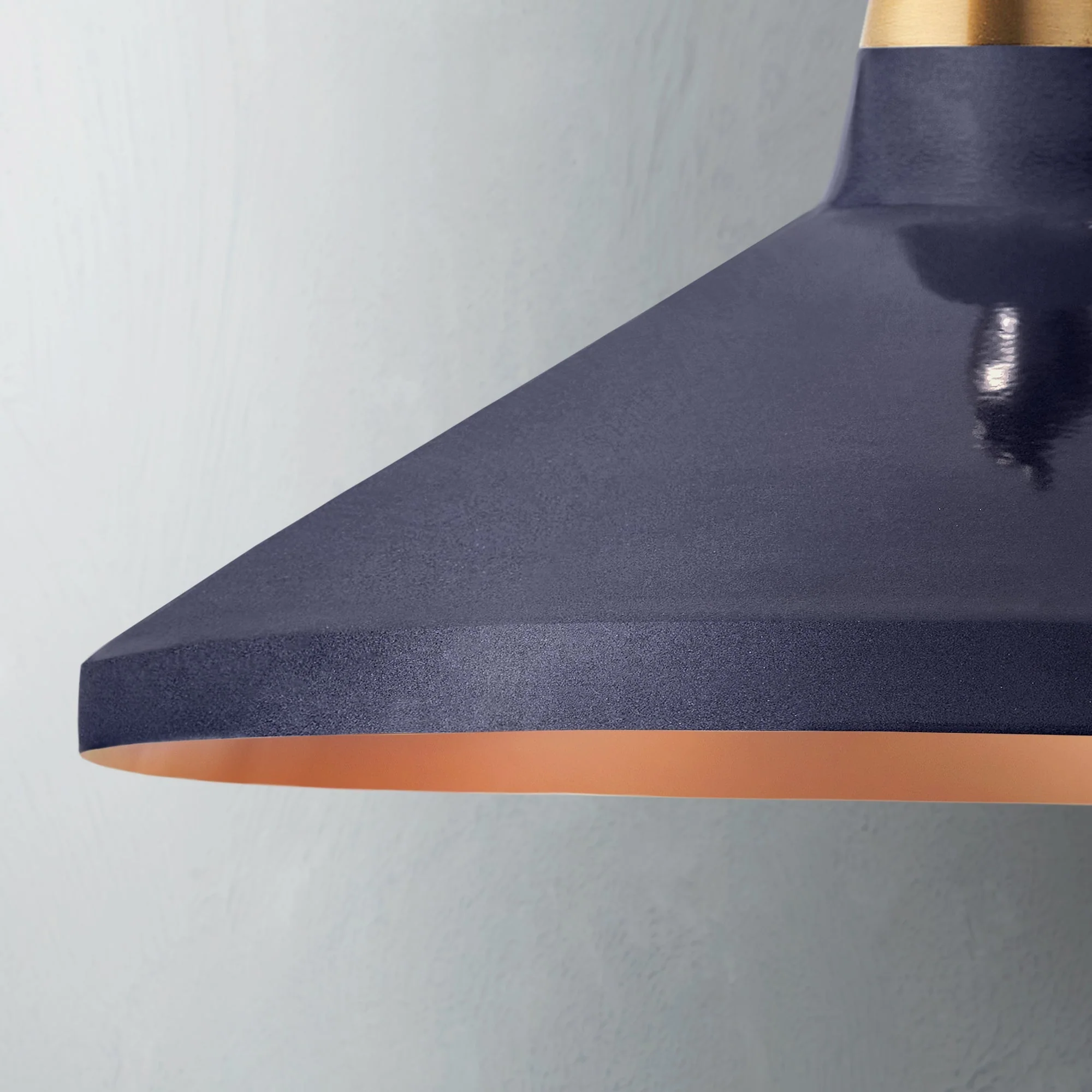 Claude shade in black iris with copper interior - Image 3