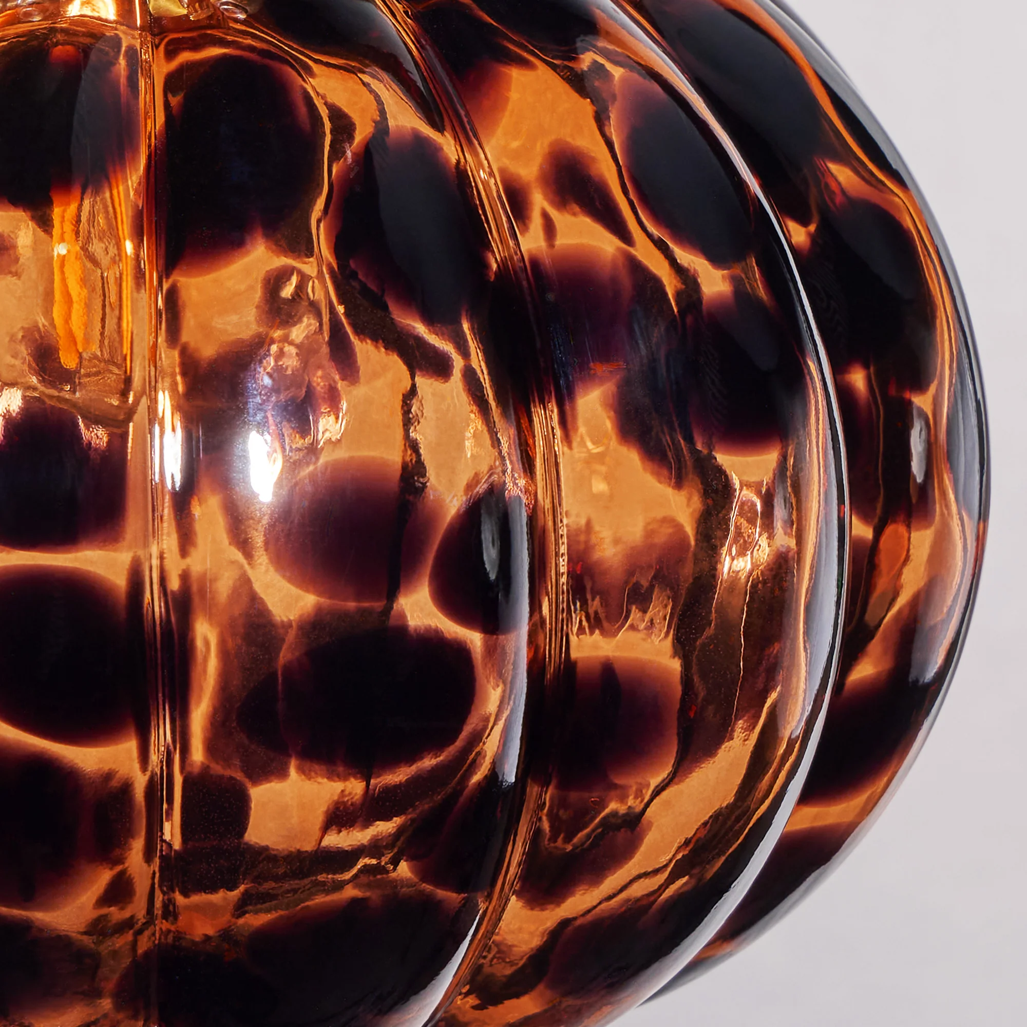 Cloud glass shade in tortoiseshell - Image 2