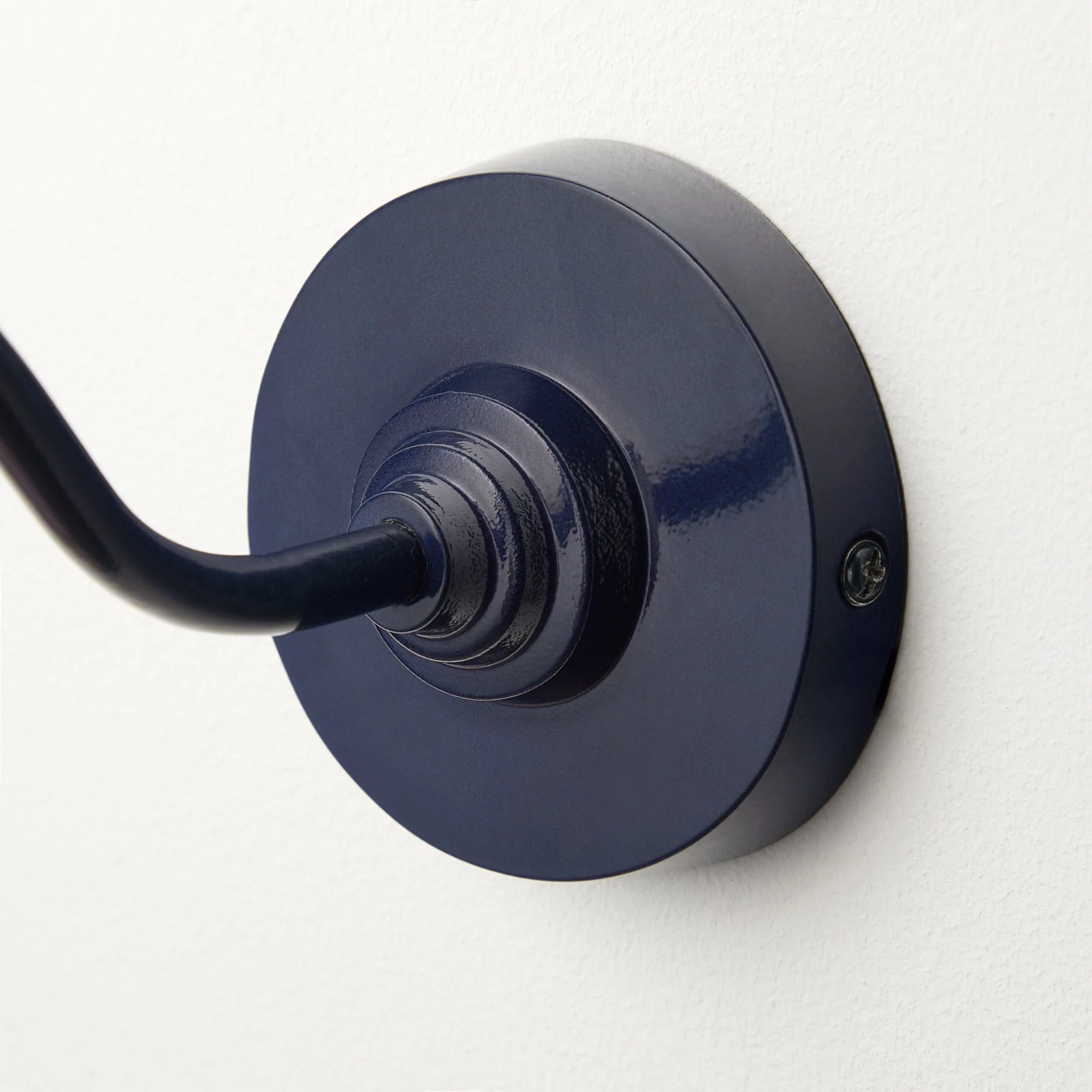 Cone wall fitting in black iris - Image 5