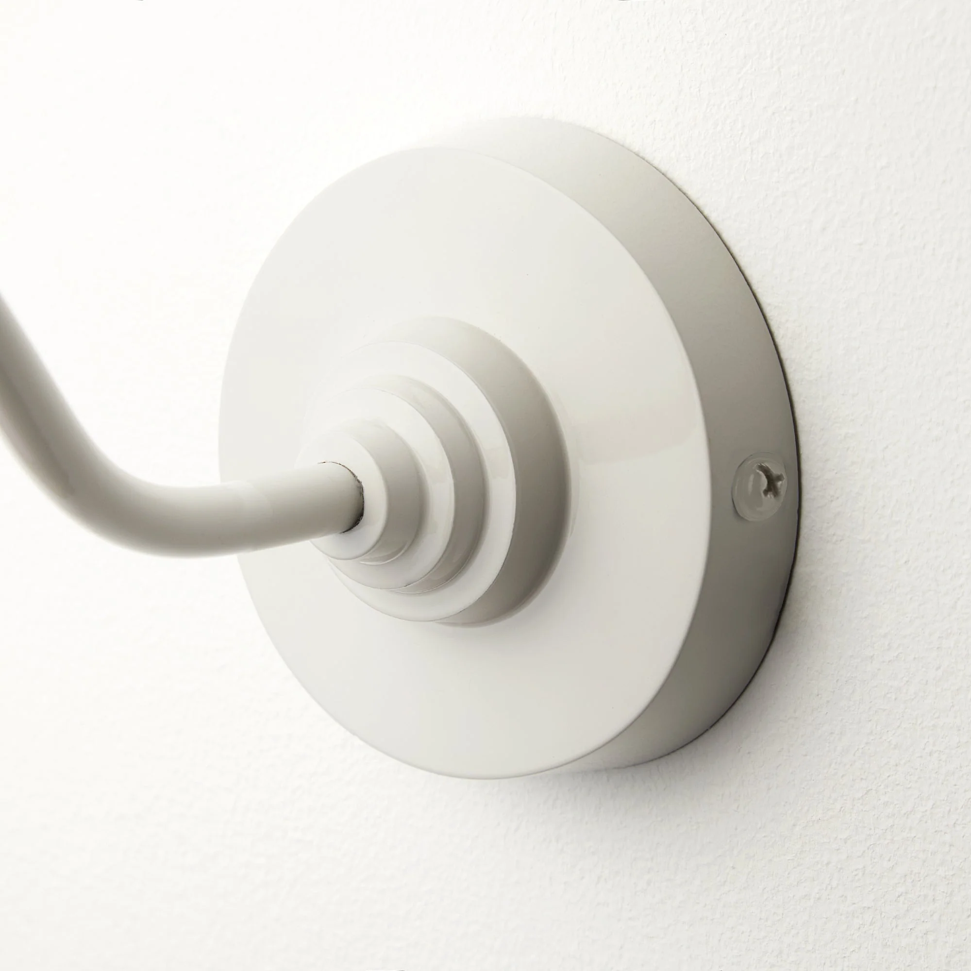 Cone wall fitting in stone - Image 4