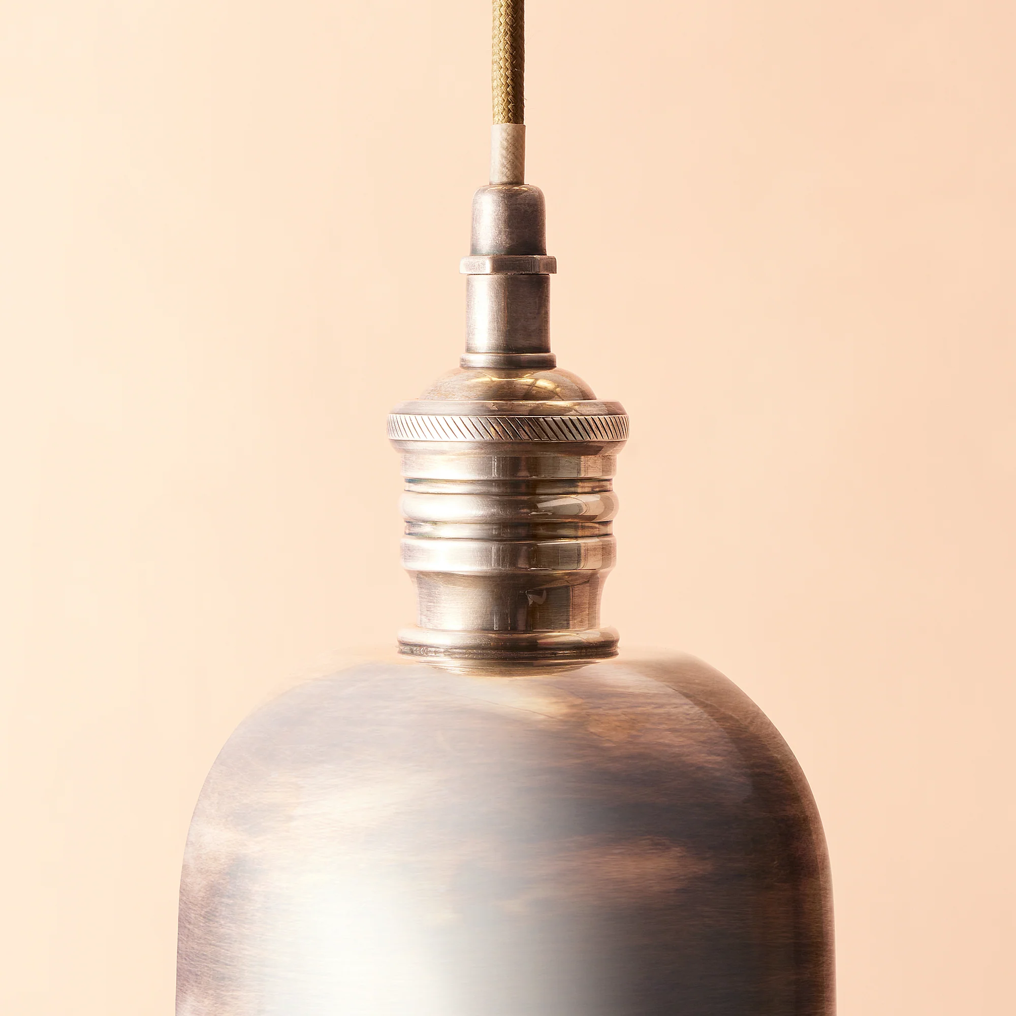Larger Connery pendant in antique silver - Image 5