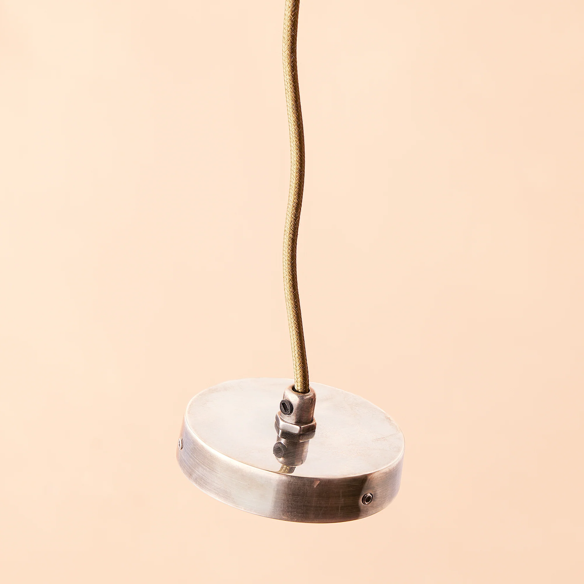 Larger Connery pendant in antique silver - Image 6