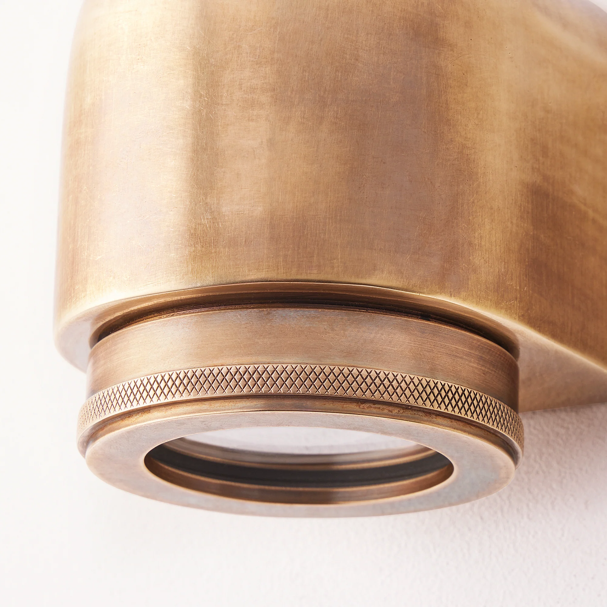 Coram IP54 mast light in aged brass - Image 6