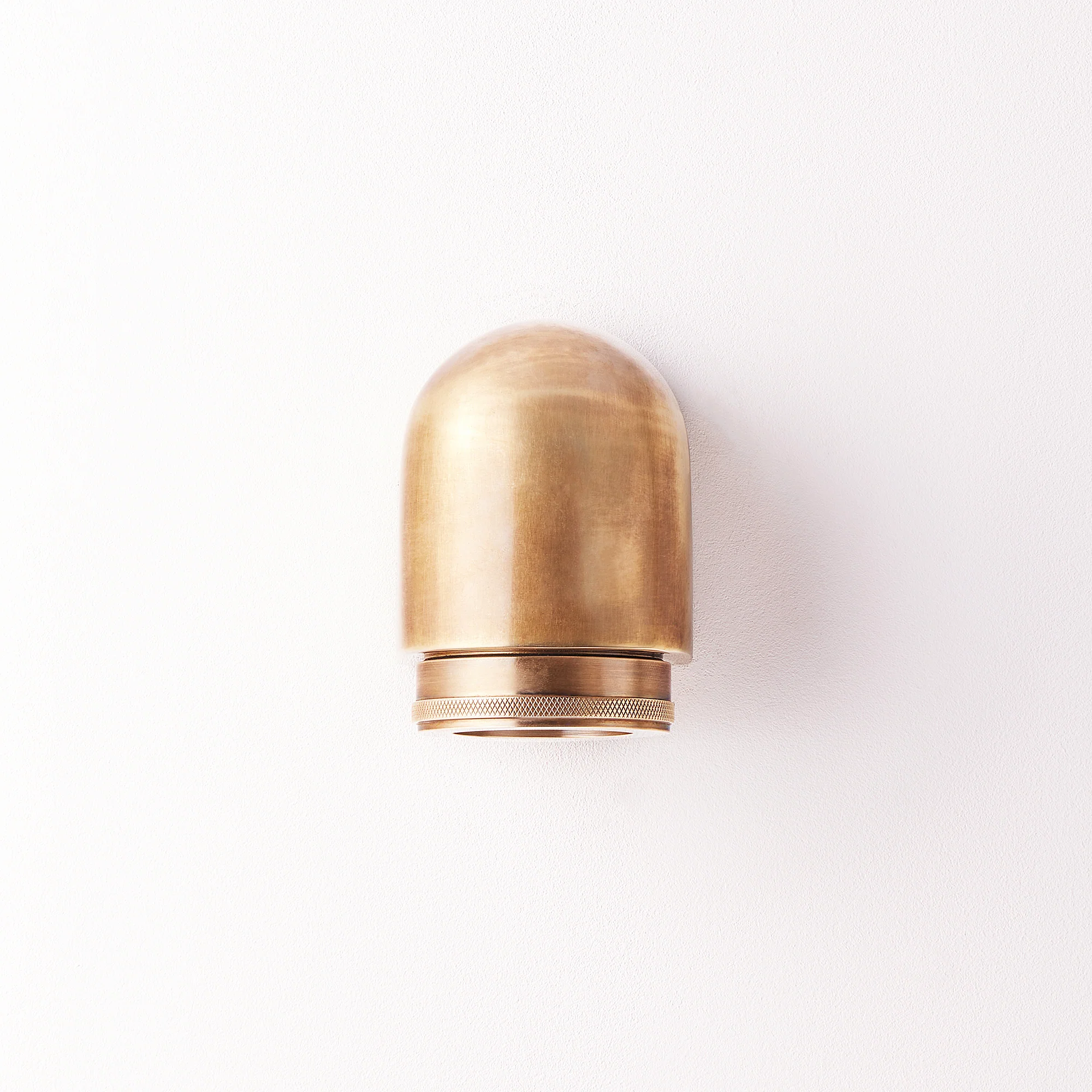 Coram IP54 mast light in aged brass - Image 7