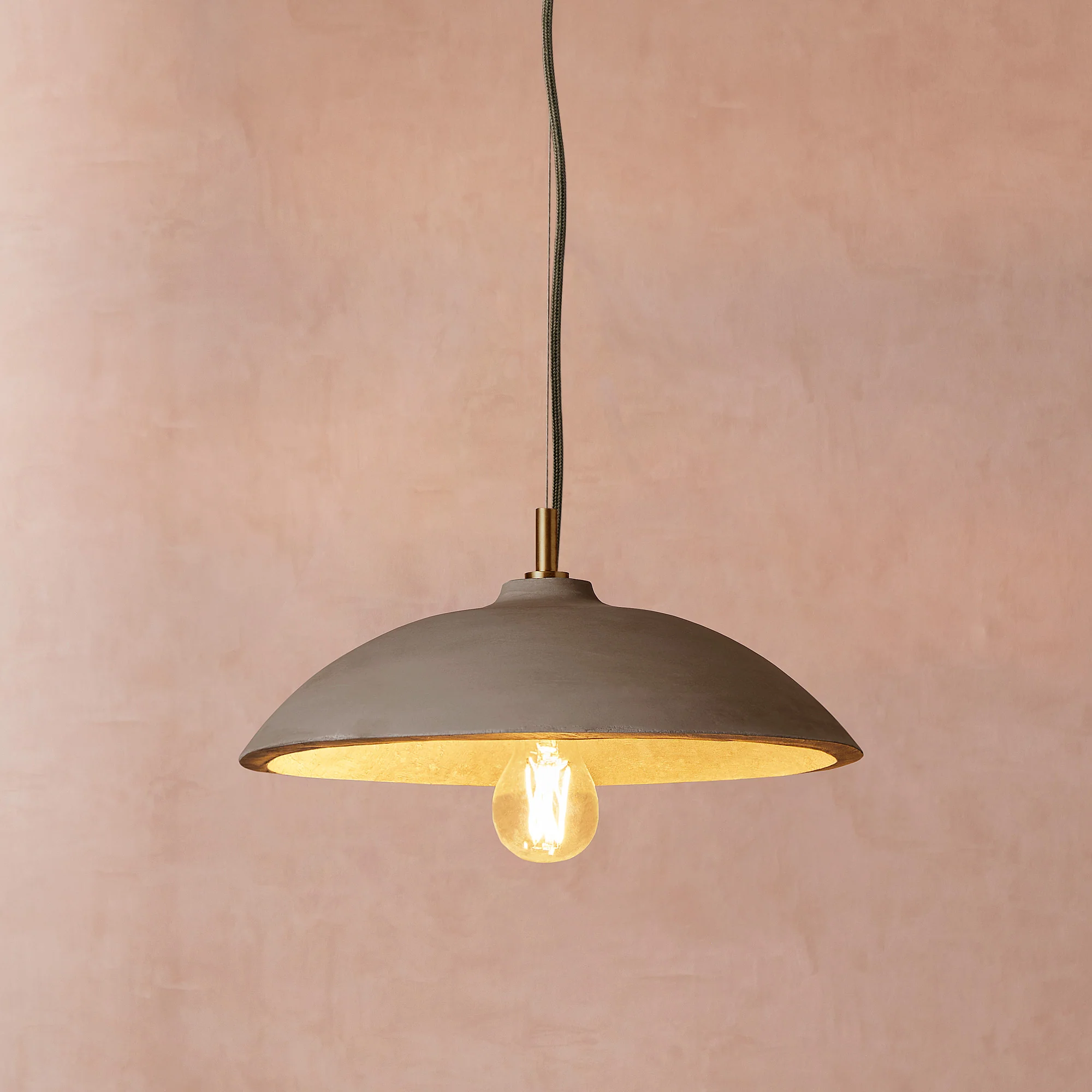 Corleone Pendant in pale grey concrete - Image 8
