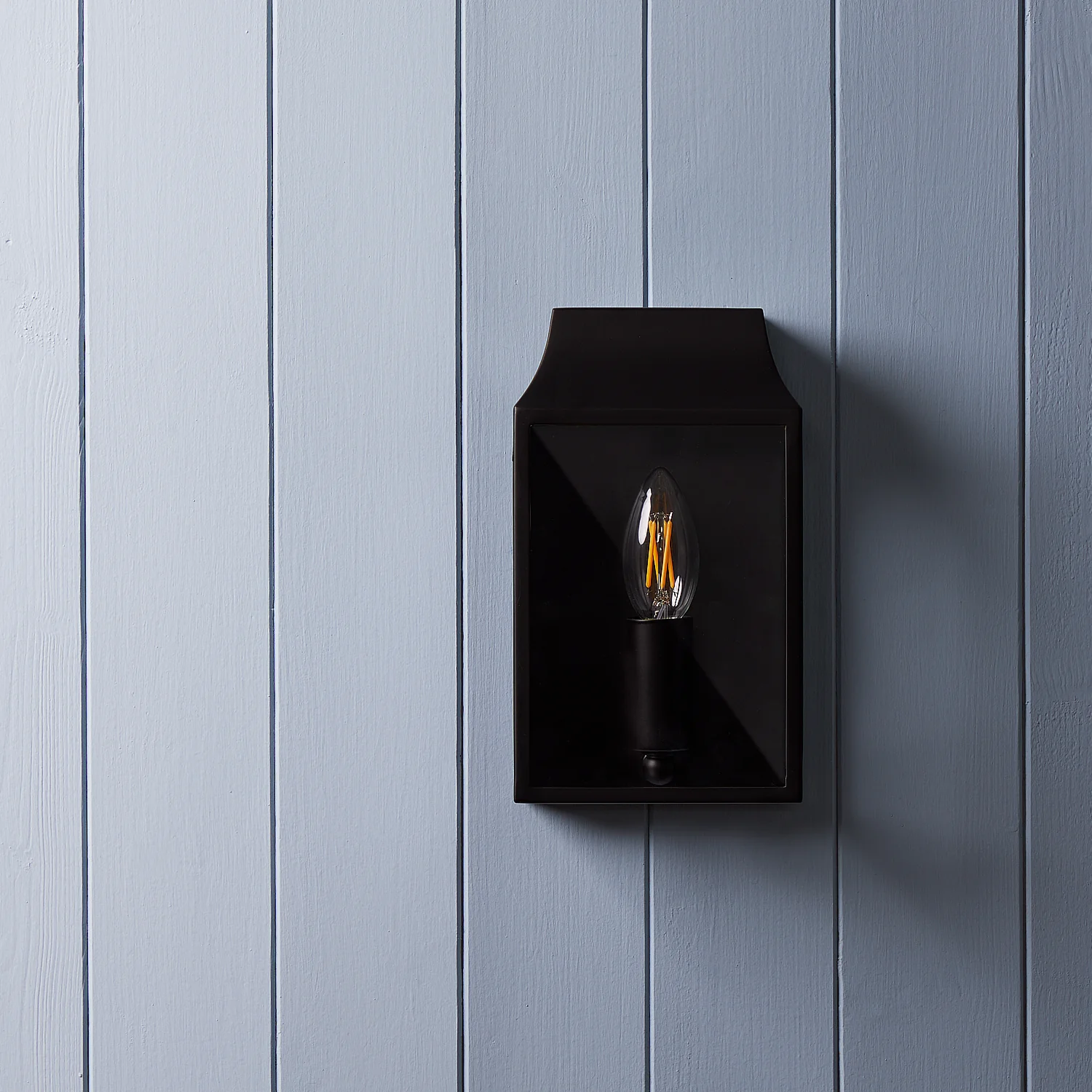 Crail IP44 exterior wall light in blackened brass - Image 3