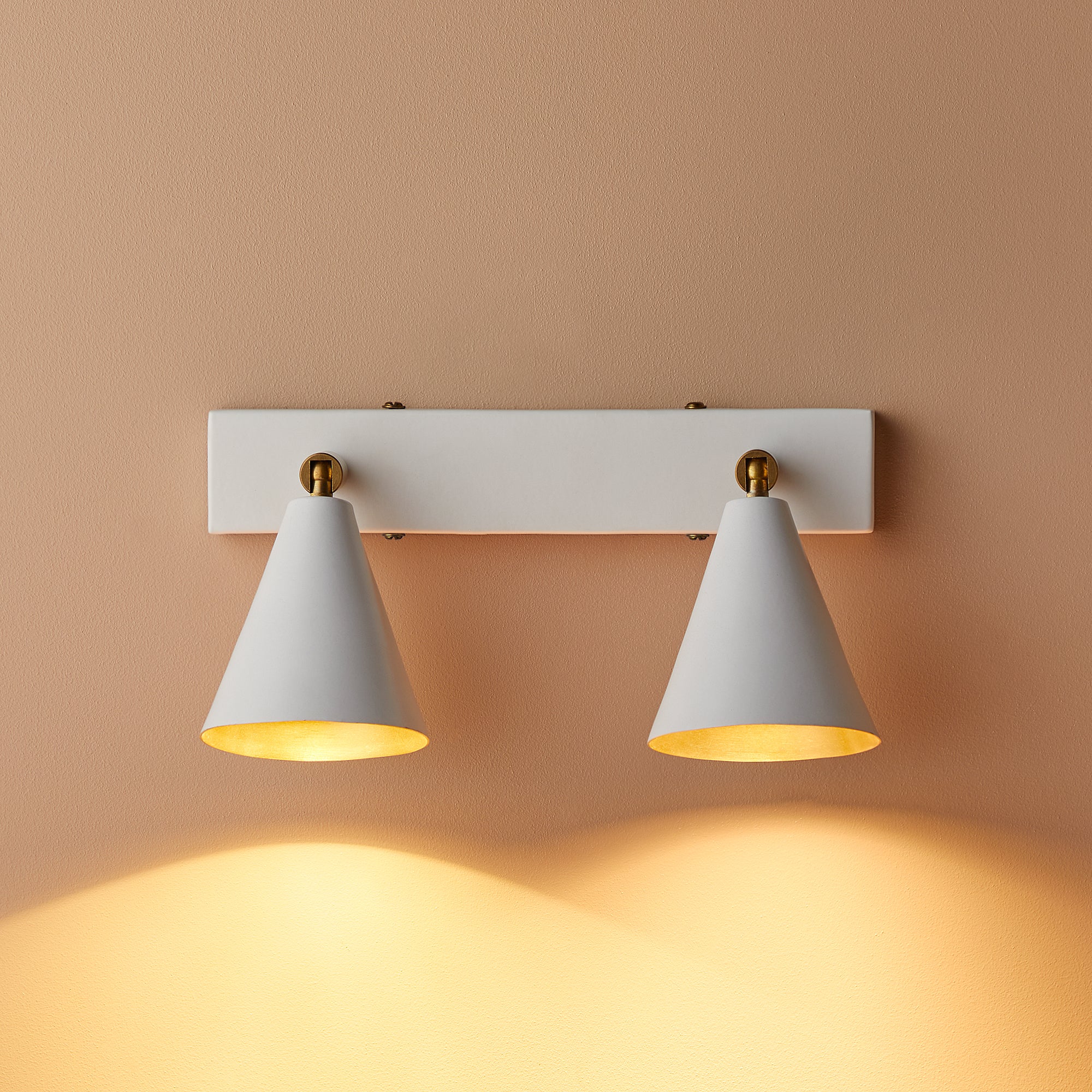 Crick double spotlight in white - Image 11