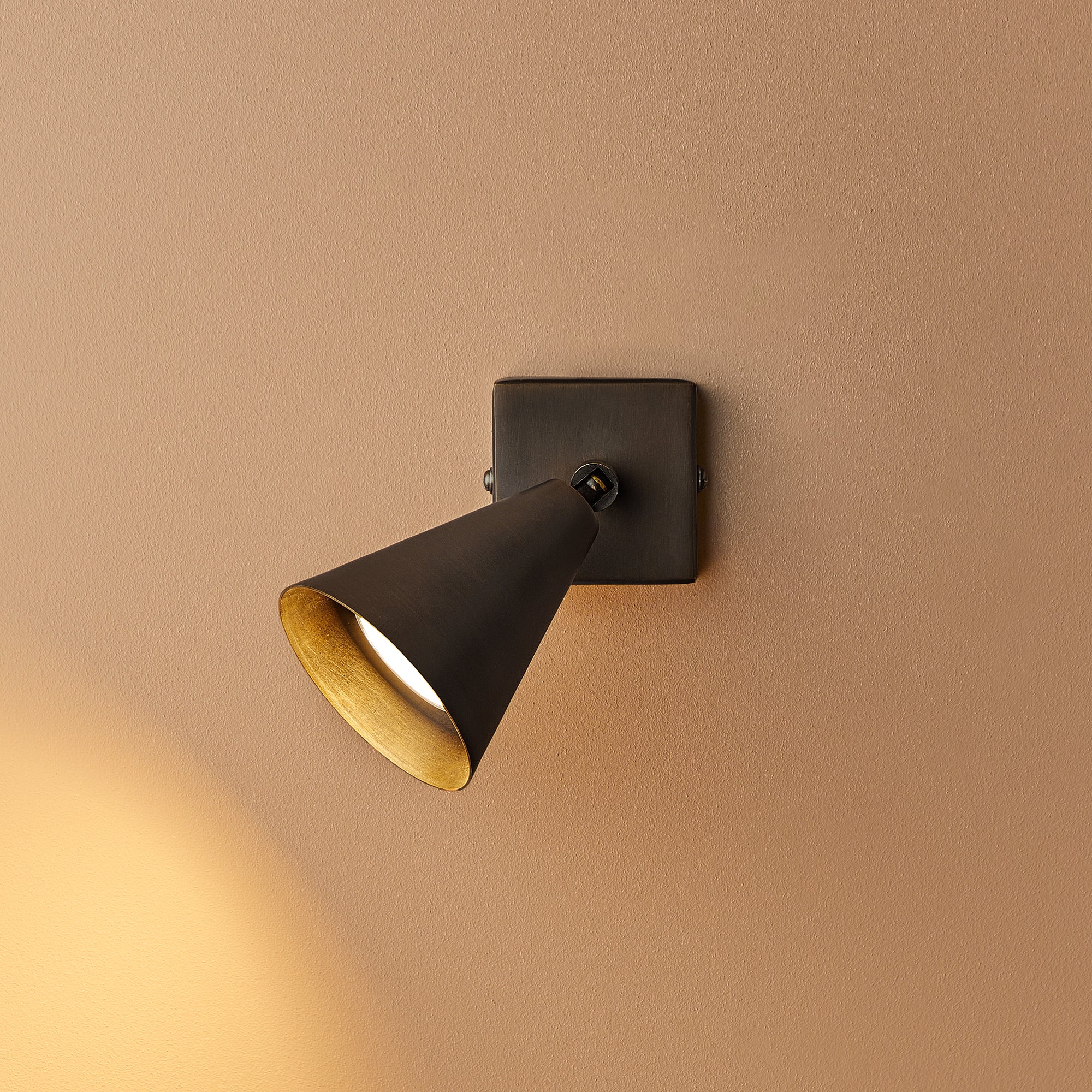 Crick single spotlight in bronze - Image 11