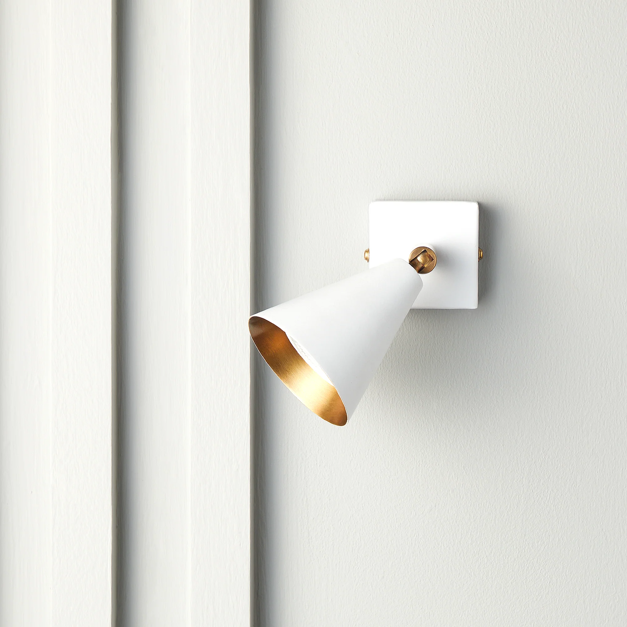Crick single spotlight in white - Image 10