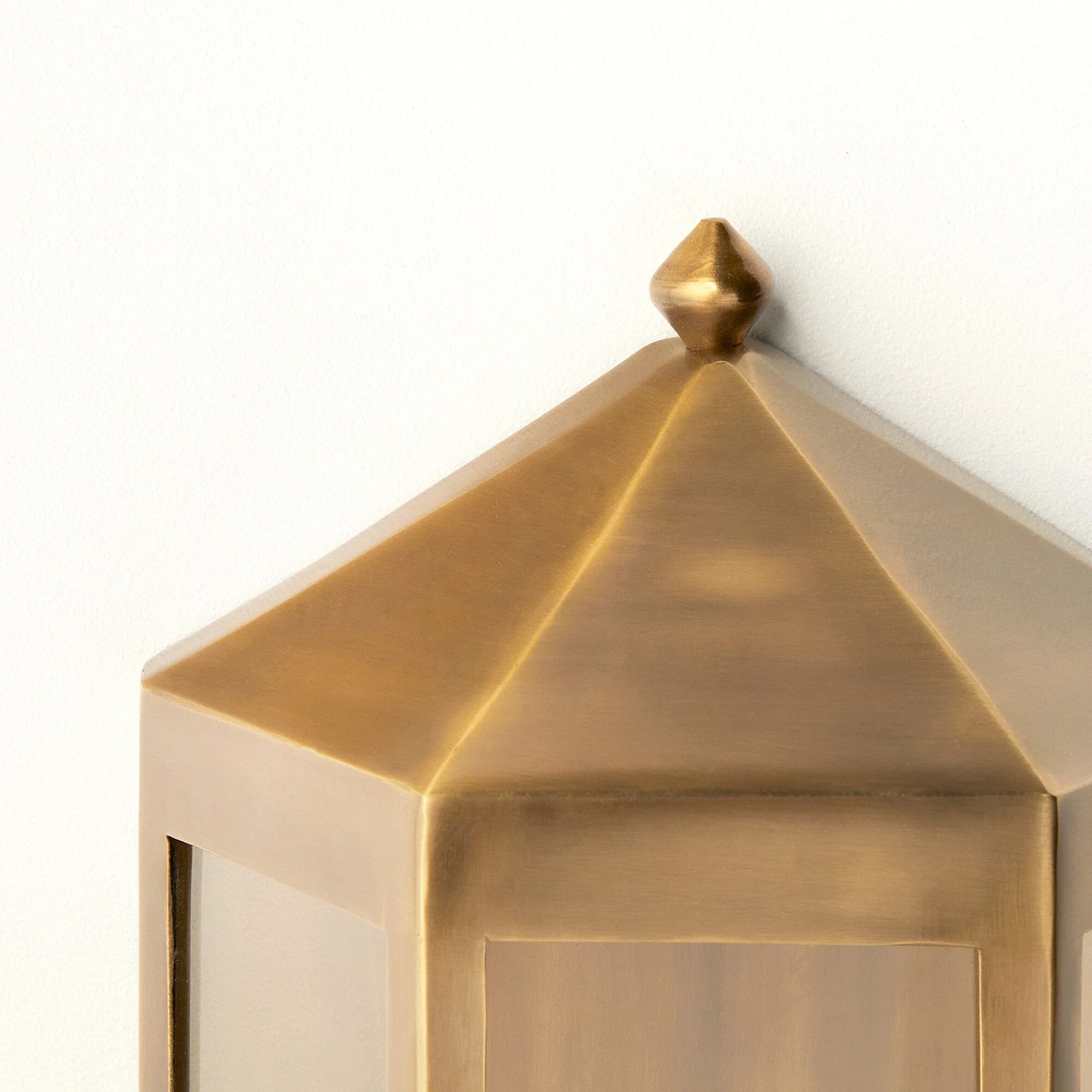 Cromer IP44 exterior wall light in antique brass - Image 9