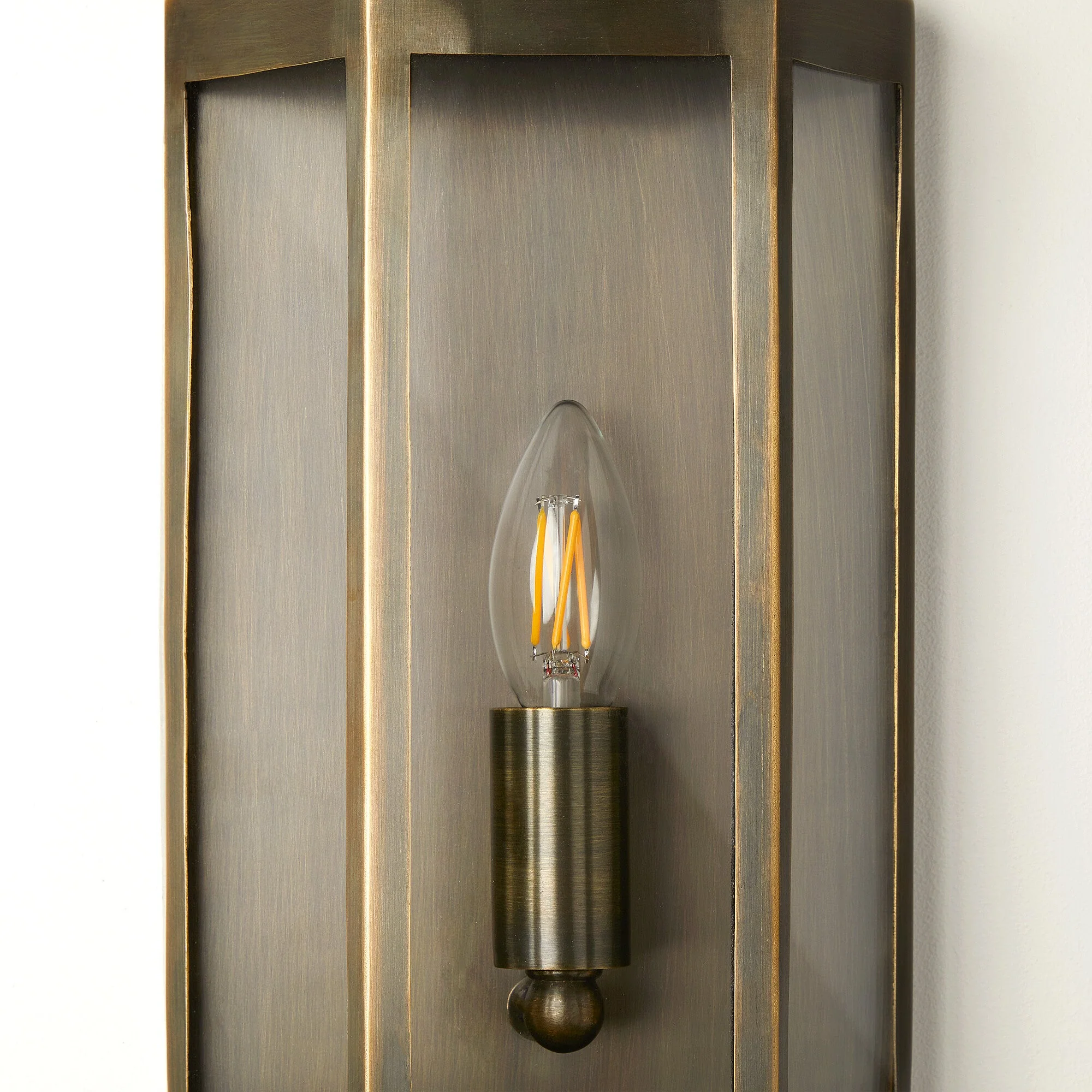 Cromer IP44 exterior wall light in antique bronze - Image 5
