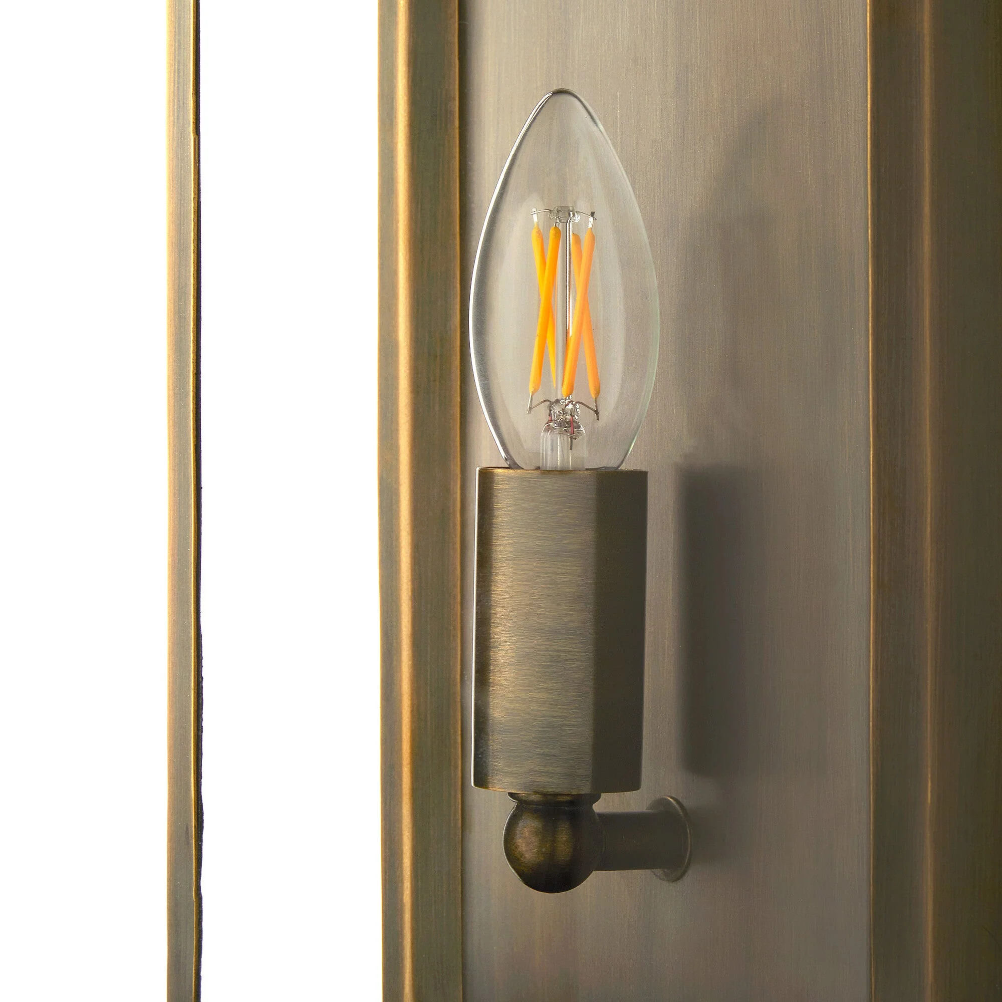 Cromer IP44 exterior wall light in antique bronze - Image 8