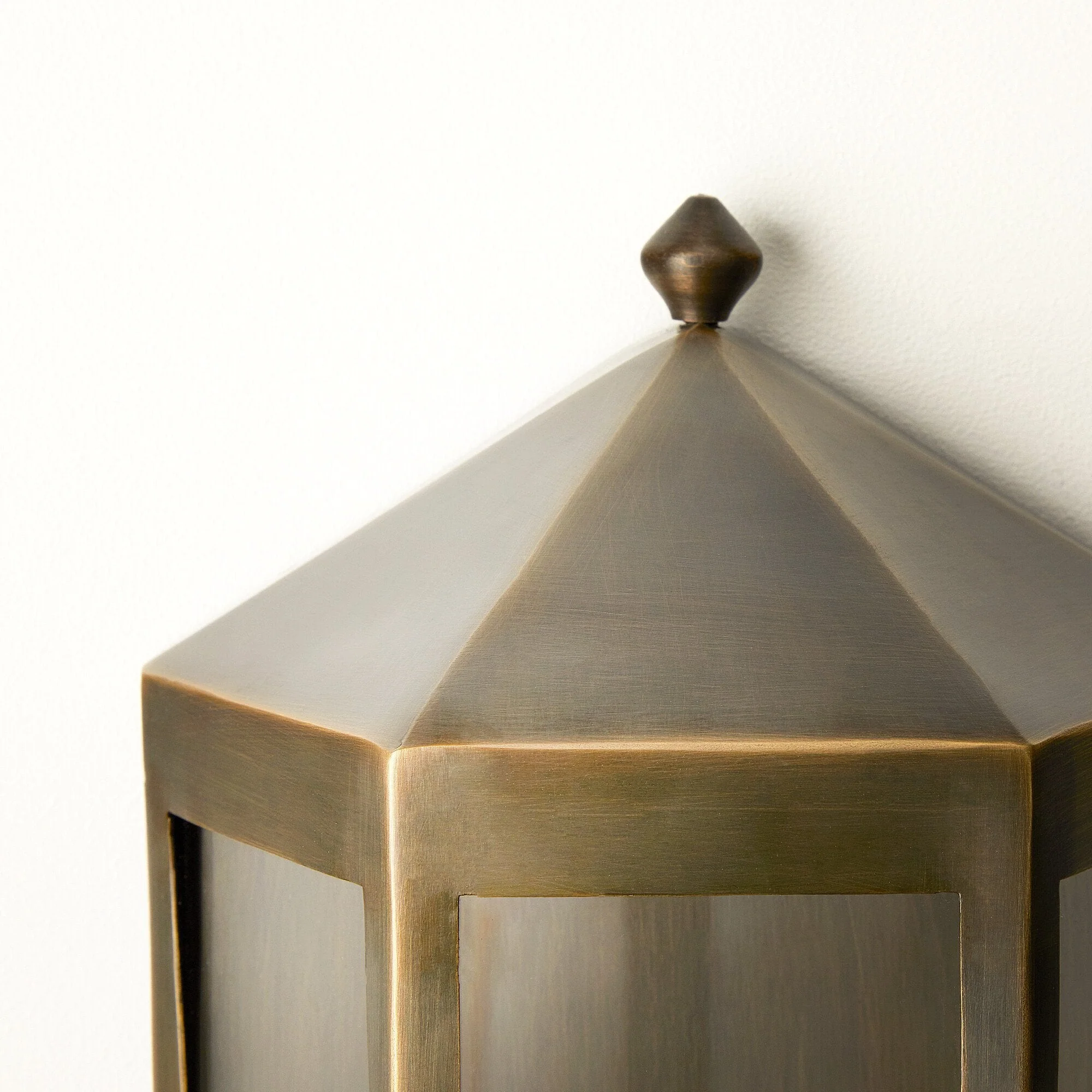 Cromer IP44 exterior wall light in antique bronze - Image 9