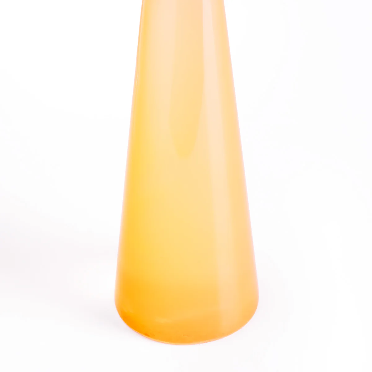 Cueva rechargeable table lamp in neon orange by Matthew Williamson - Image 3