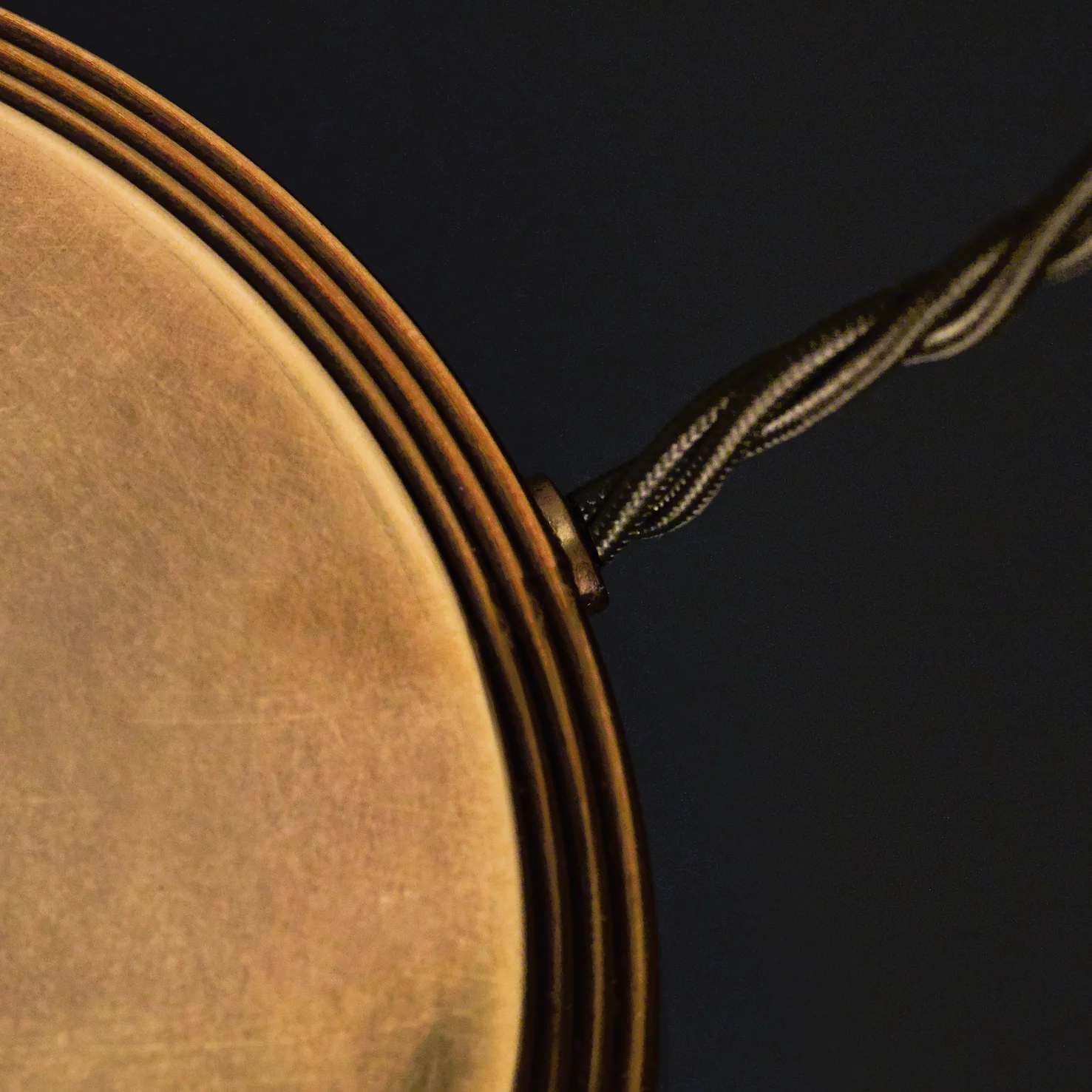 Cuthbert table lamp in brass - Image 7