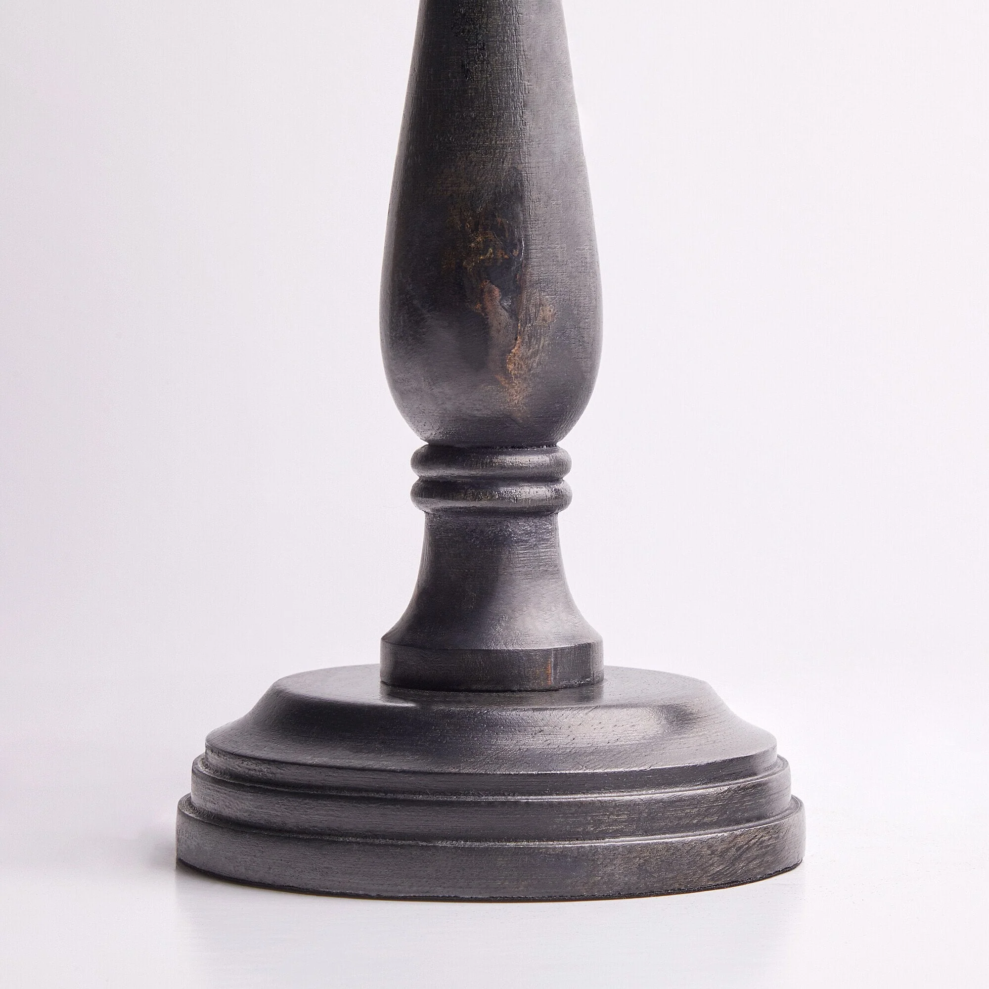 Daisy table lamp in ebony - Image 4