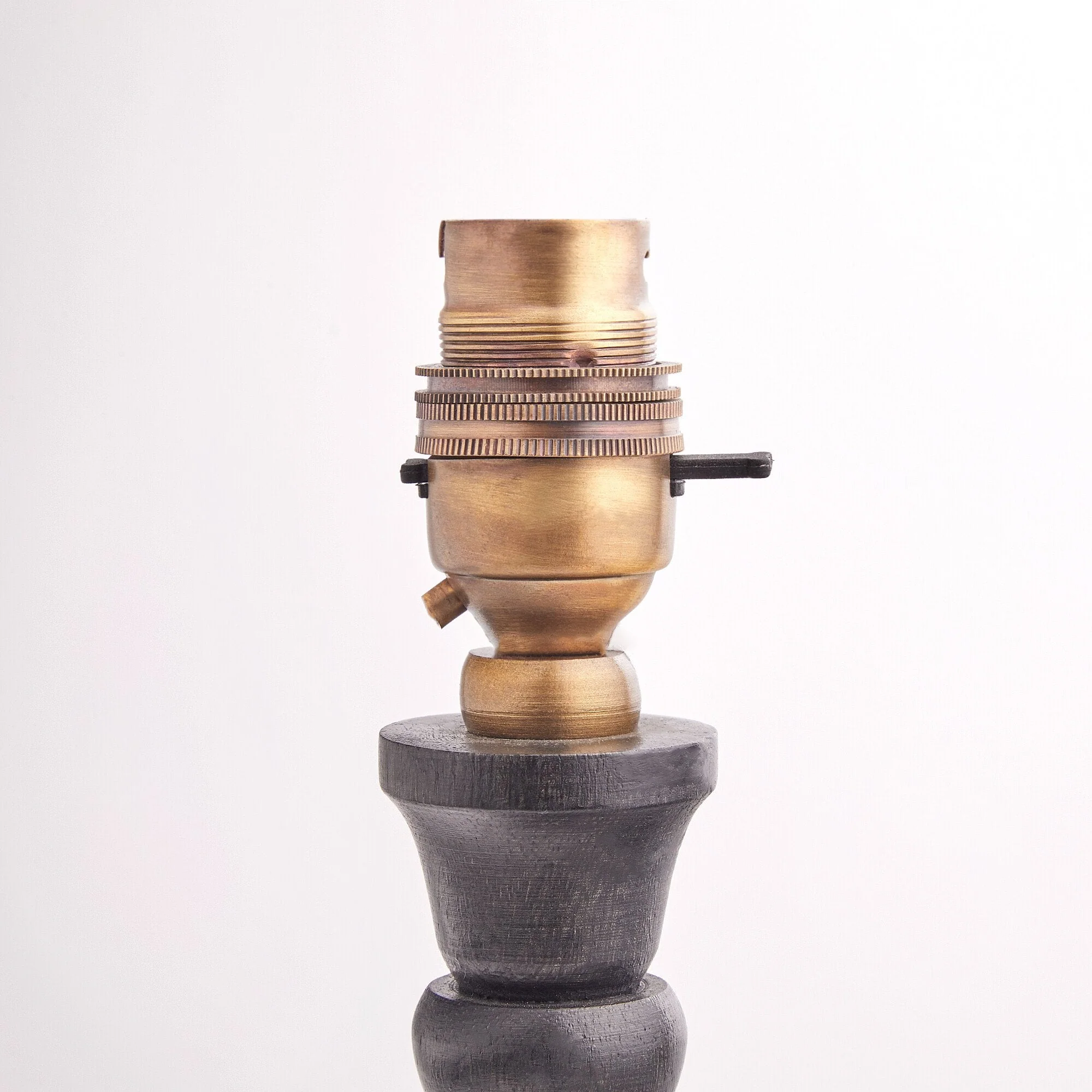 Daisy table lamp in ebony - Image 8