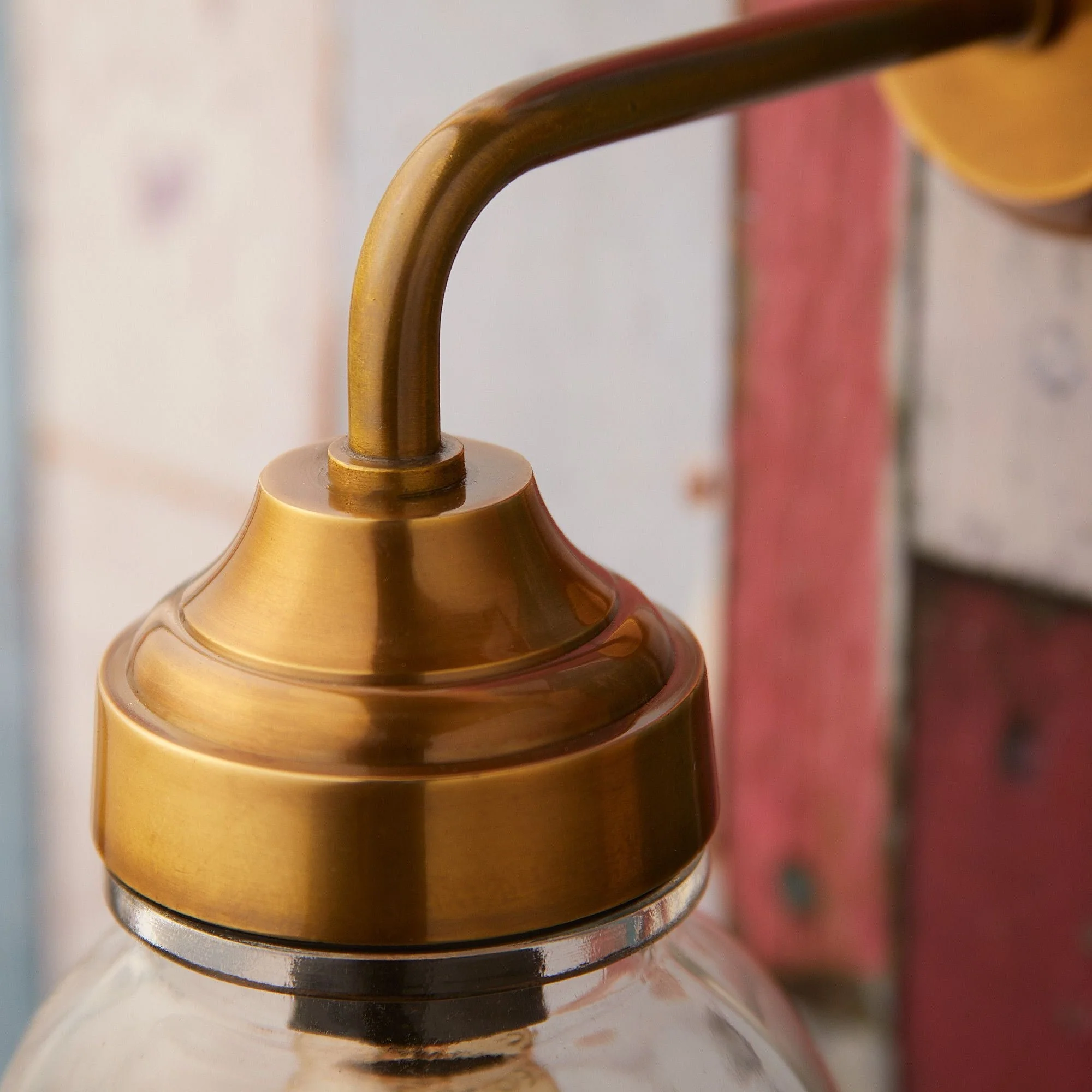 Davide IP44 wall light in antiqued brass and glass - Image 4