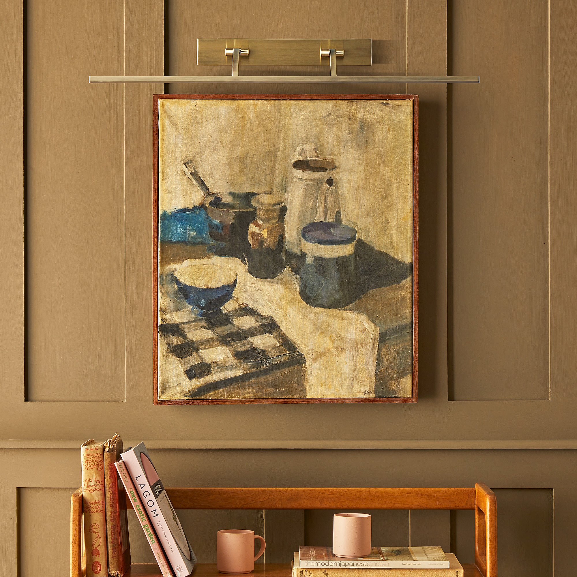 Dimmable Larger Blake picture light in antique brass finish - Image 3