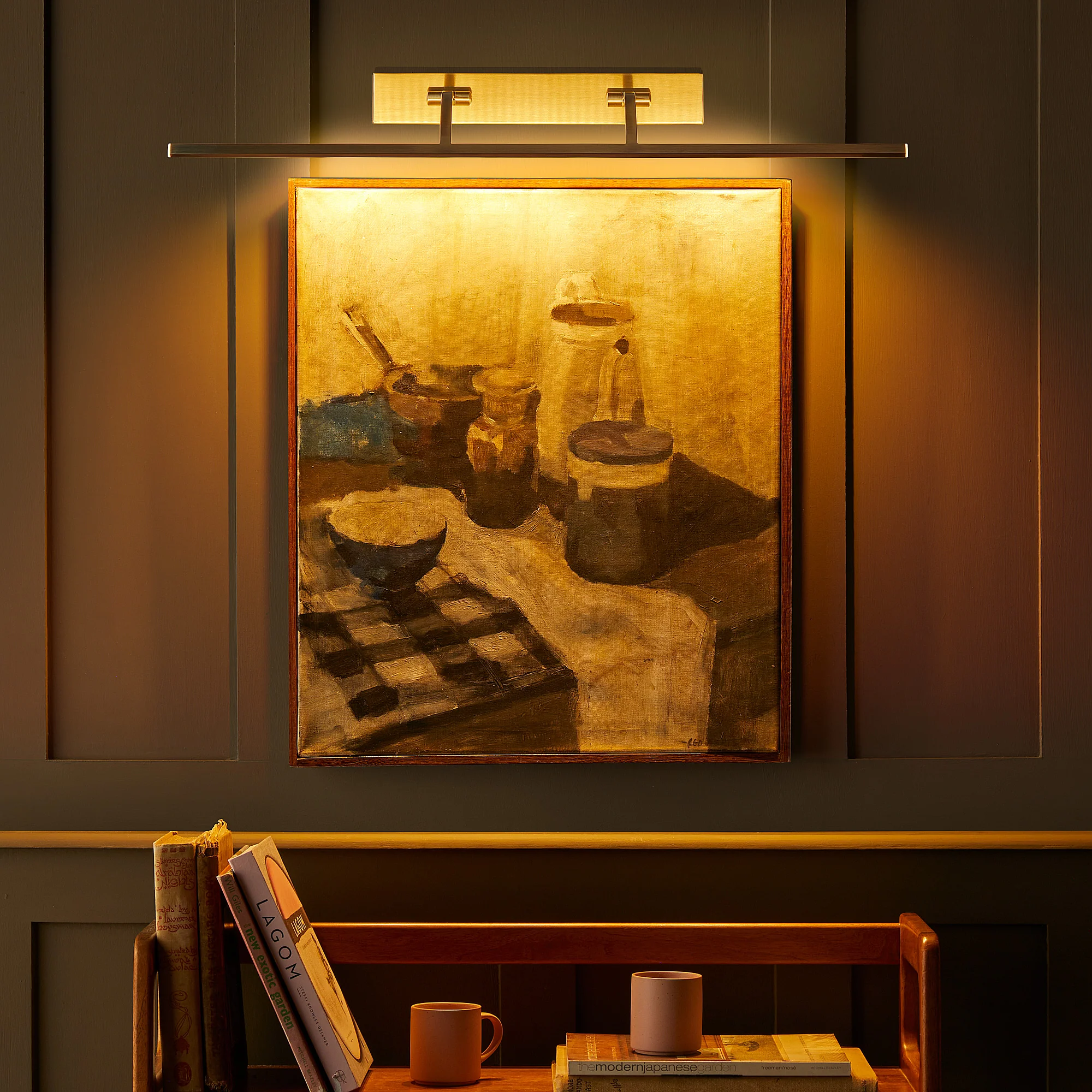 Dimmable Larger Blake picture light in antique brass finish - Image 4