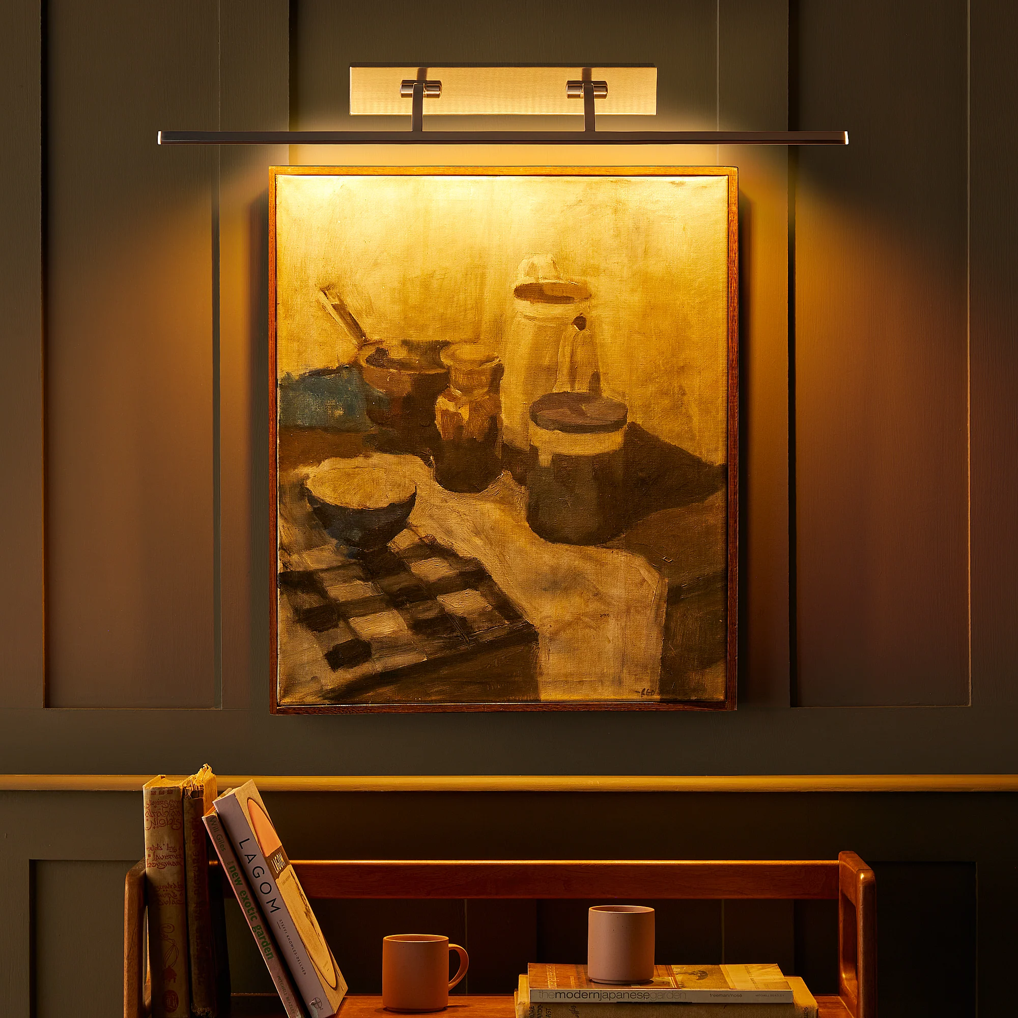 Dimmable larger Blake picture light in brushed chrome finish - Image 3