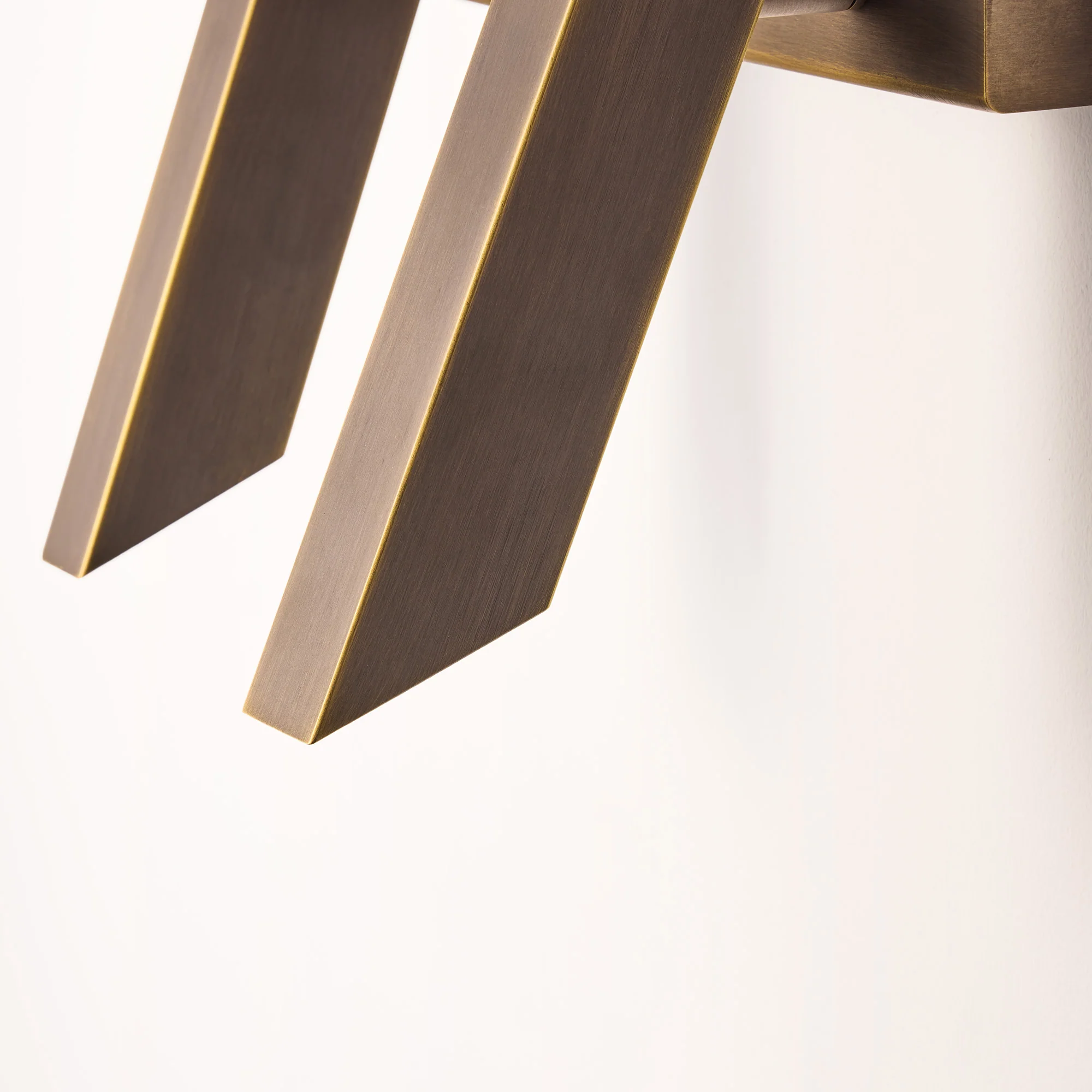 double Andor IP54 adjustable wall light in bronze - Image 7