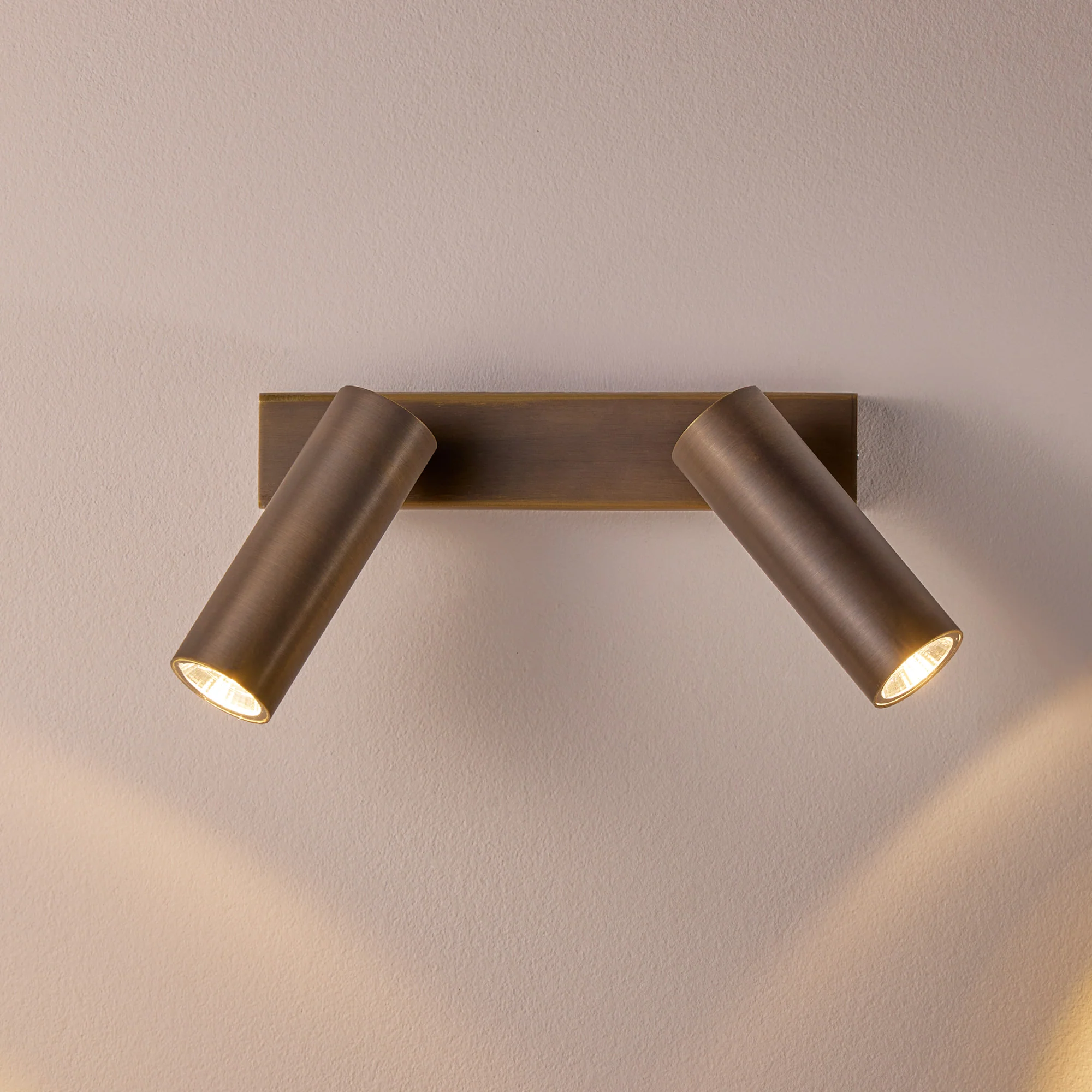 Double Austell IP54 spotlight in bronze - Image 10