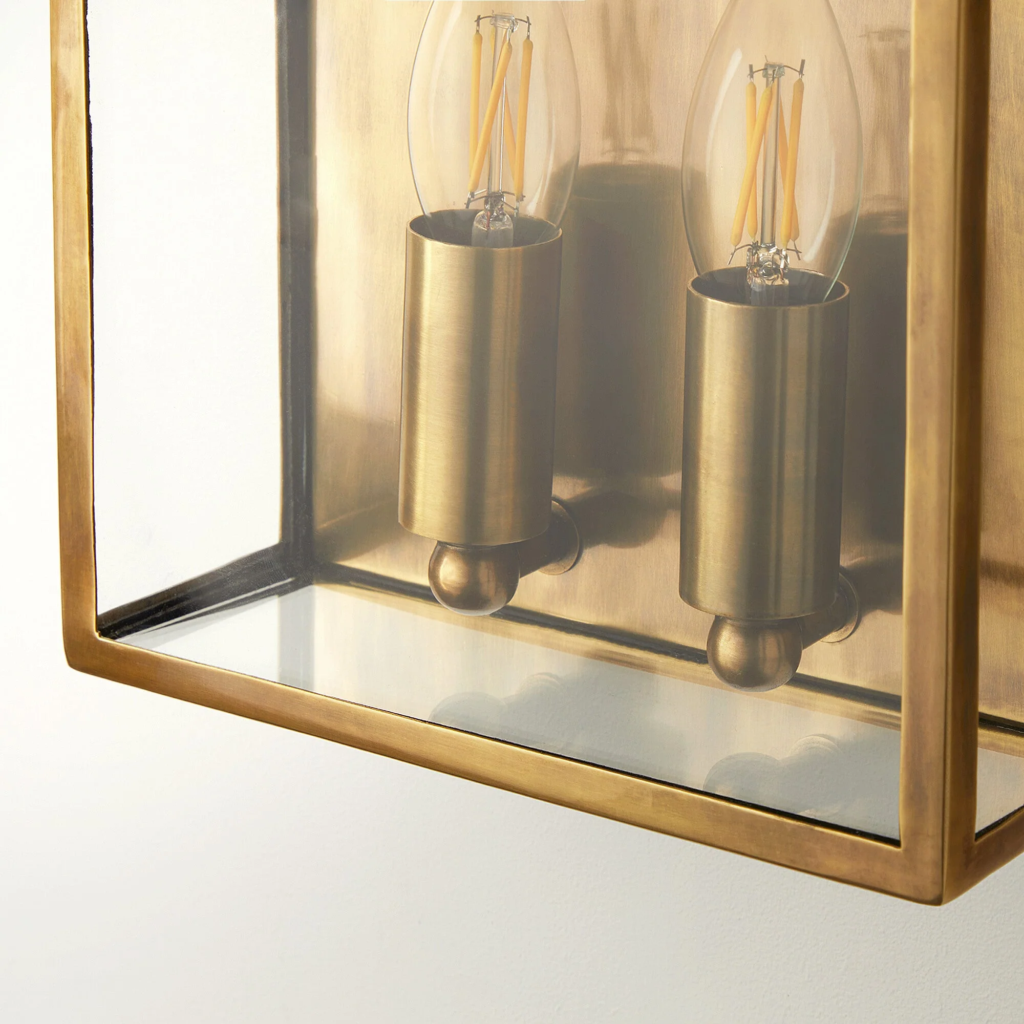 Double Crail IP44 exterior wall light in antique brass - Image 5