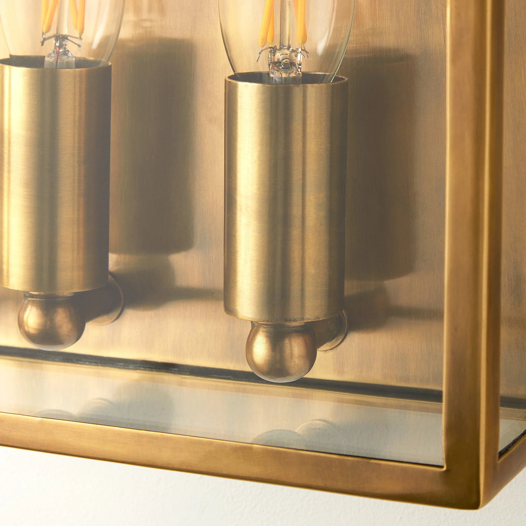 Double Crail IP44 exterior wall light in antique brass - Image 6