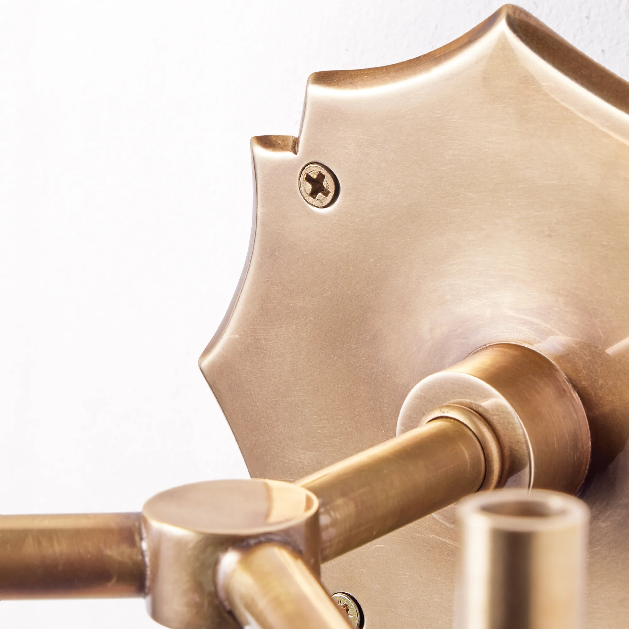 Double Insignia rechargeable wall fitting in antique brass - Image 6