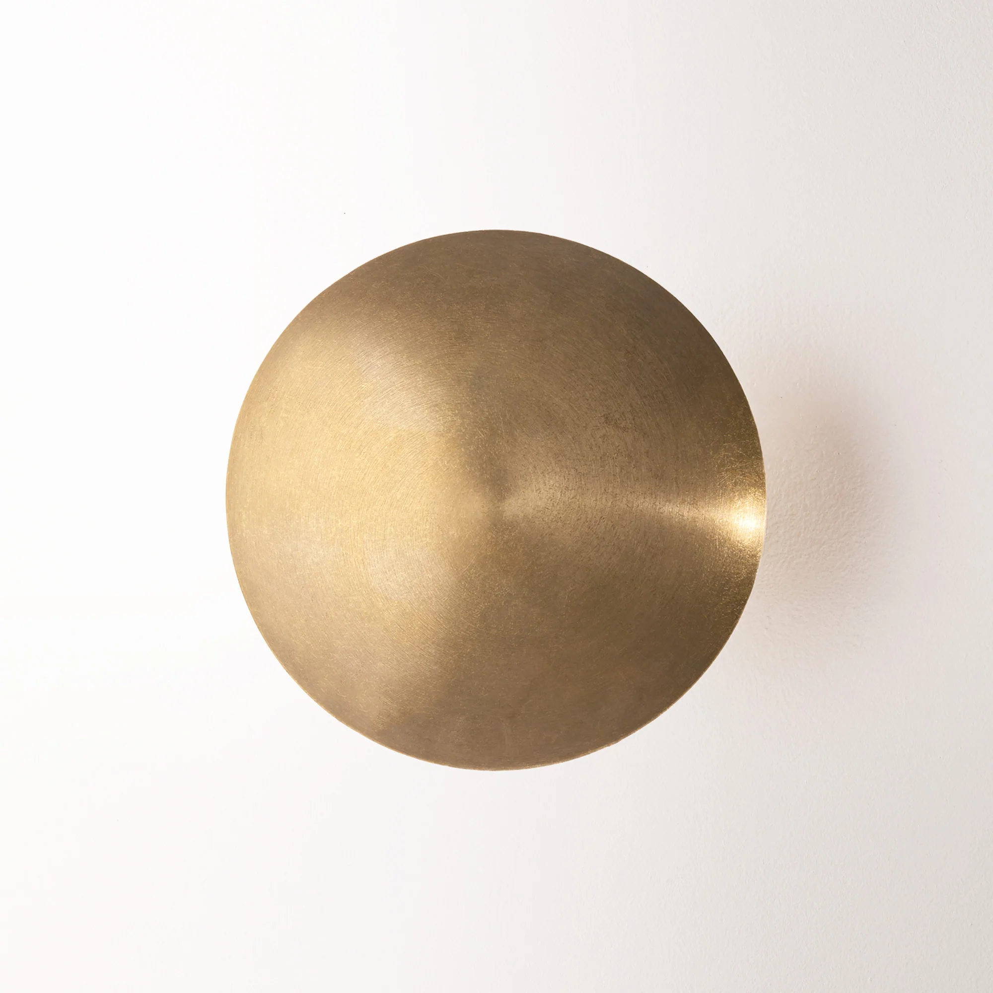 Eden IP65 wall light in brass - Image 5