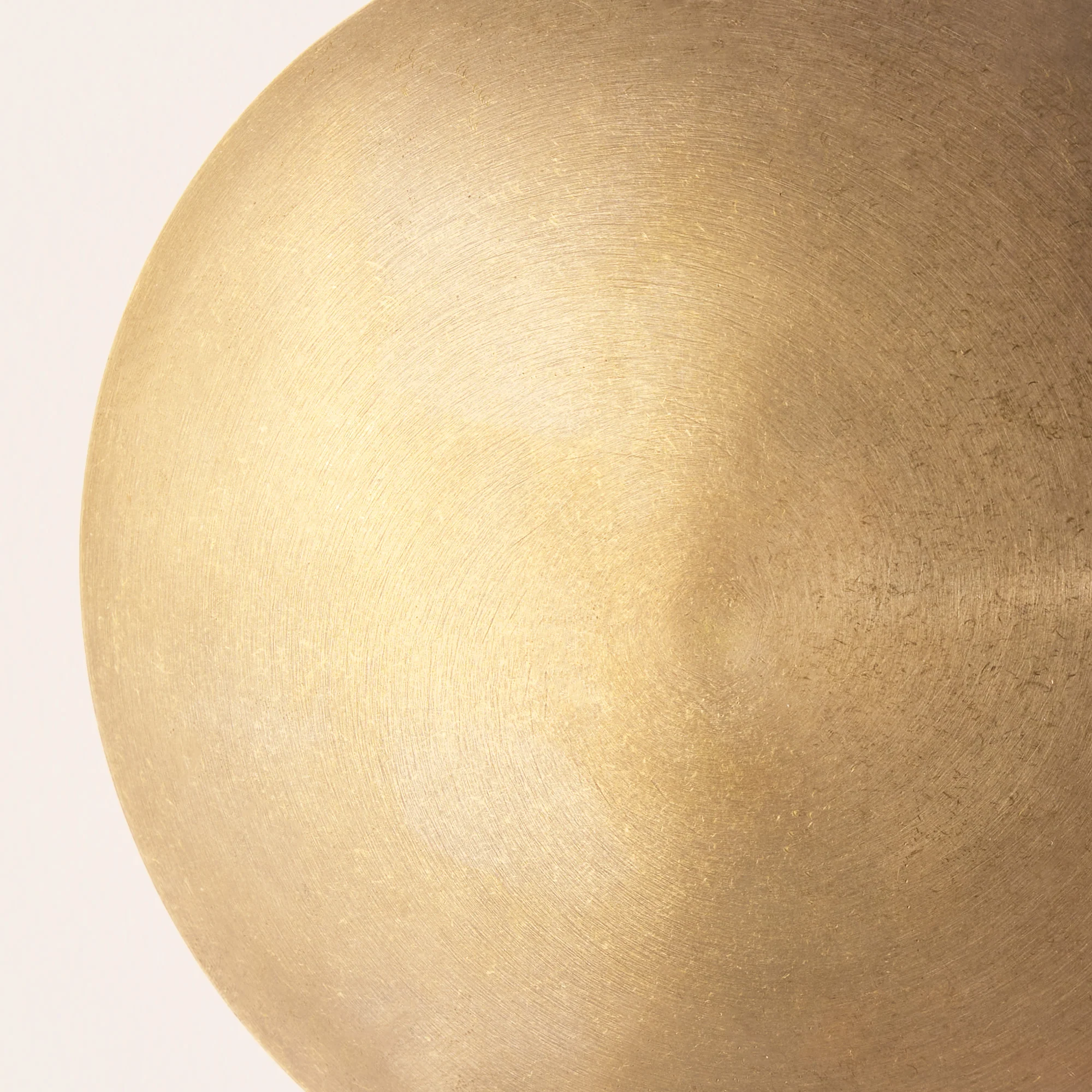 Eden IP65 wall light in brass - Image 8