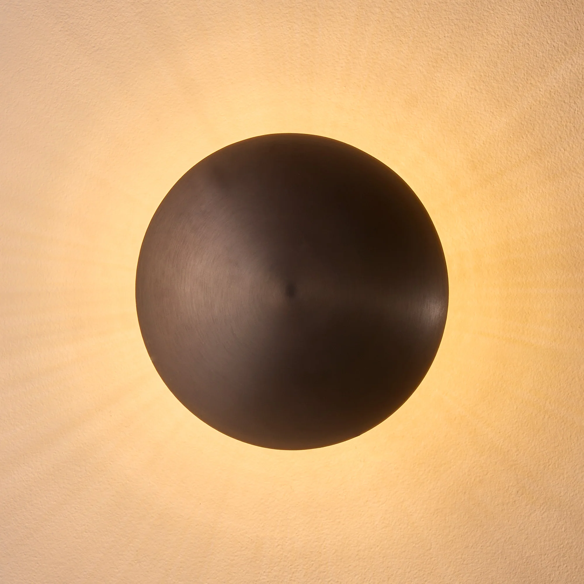 Eden IP65 wall light in bronze - Image 6