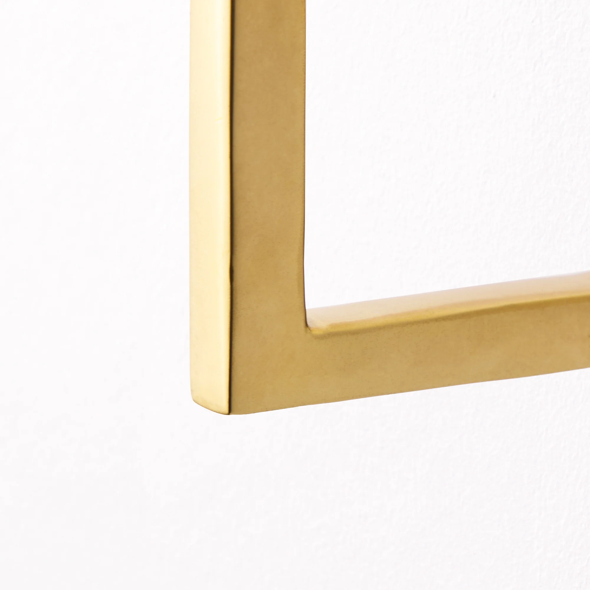 Edmund rechargeable wall fitting in brass - Image 5