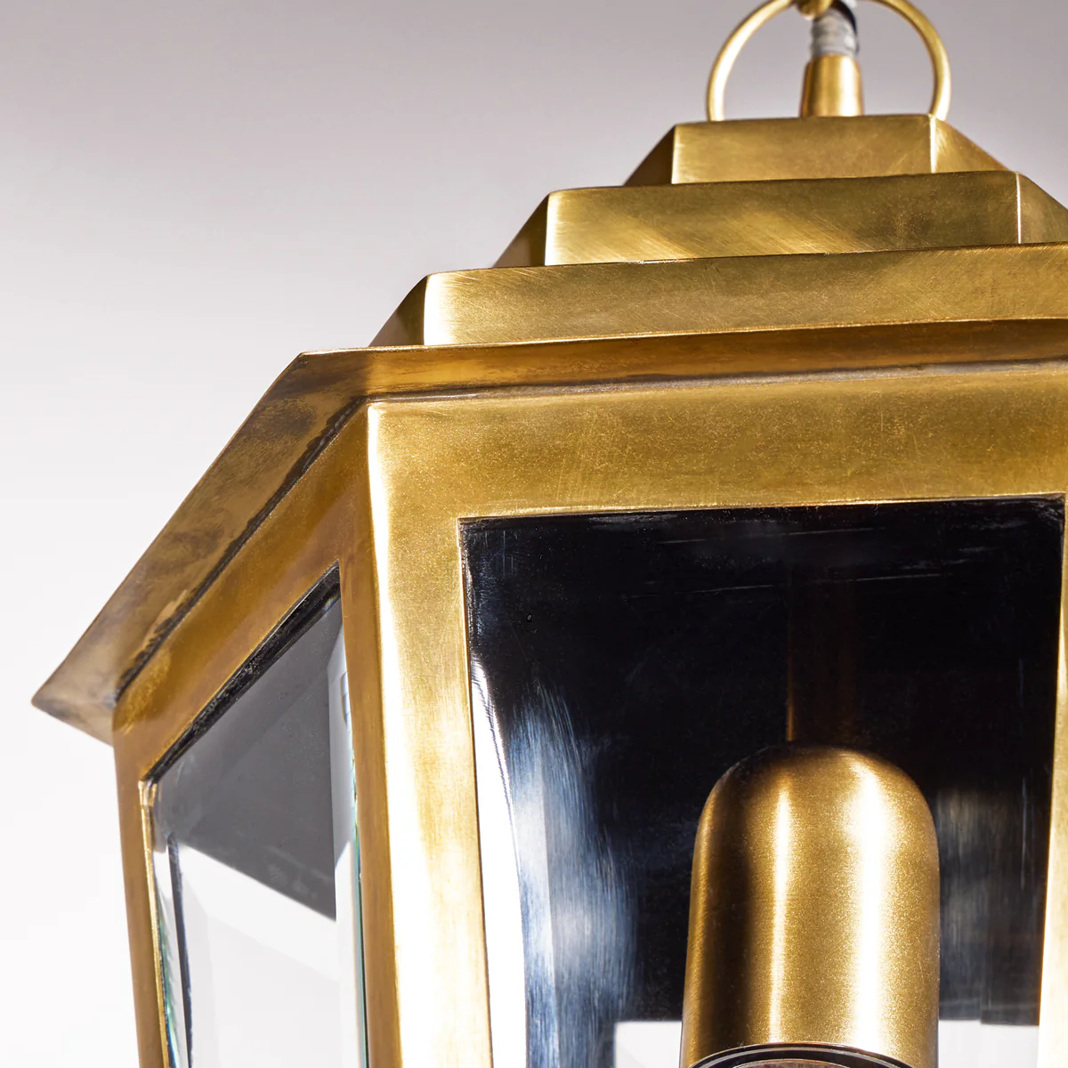 Elwyn IP44 lantern in antique brass - Image 9