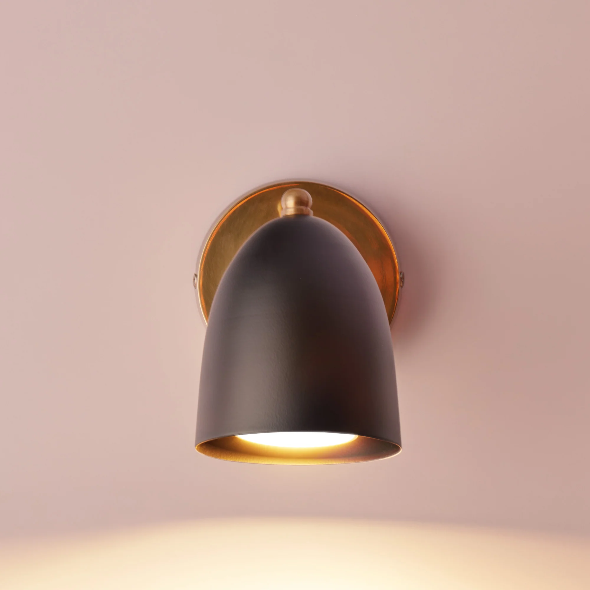 Errol Wall light in black - Image 8