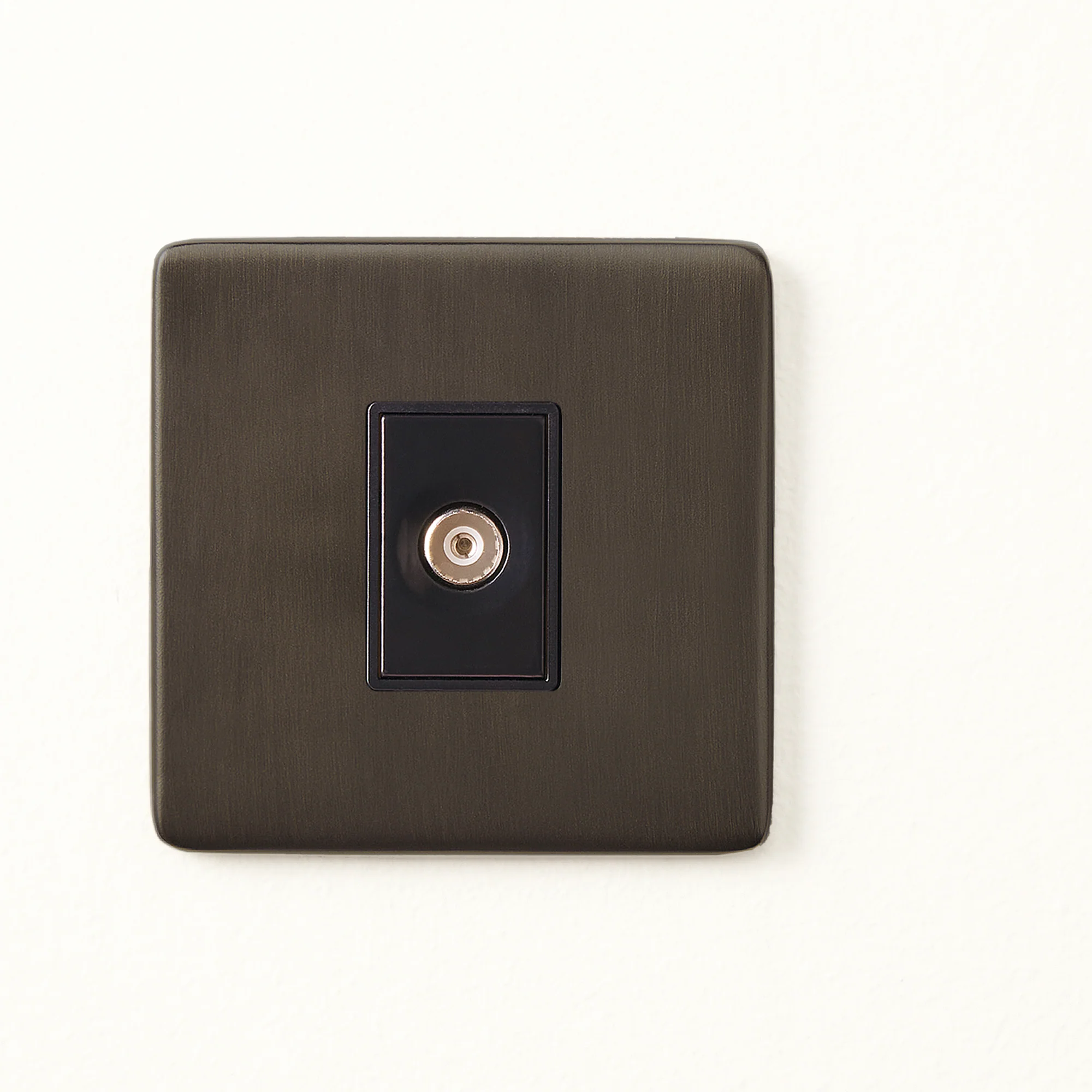 Florence coaxial socket single outlet in bronze - Image 5
