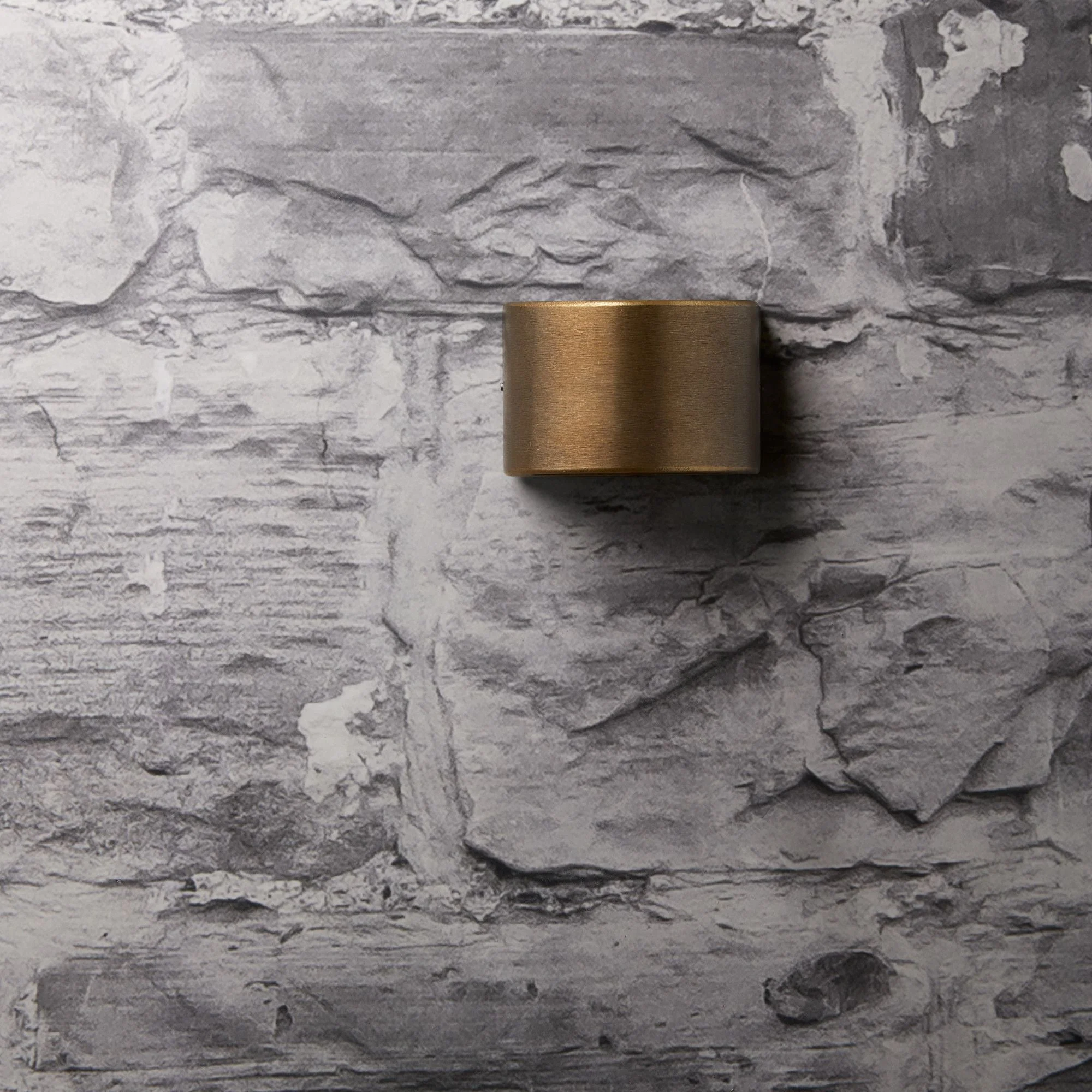 Fowey ip65 curved down light in aged brass - Image 4