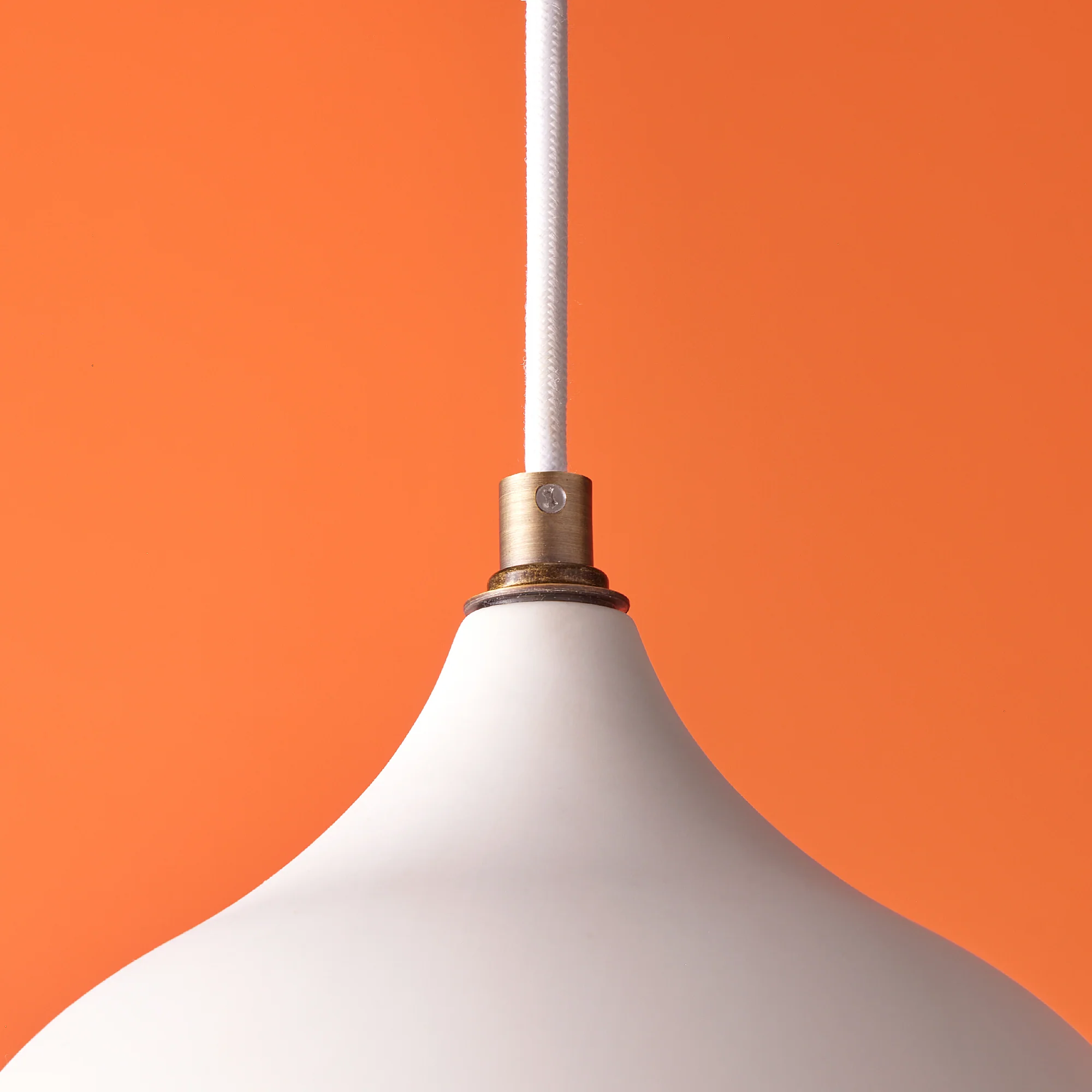 Glow porcelain pendant in white - Image 3