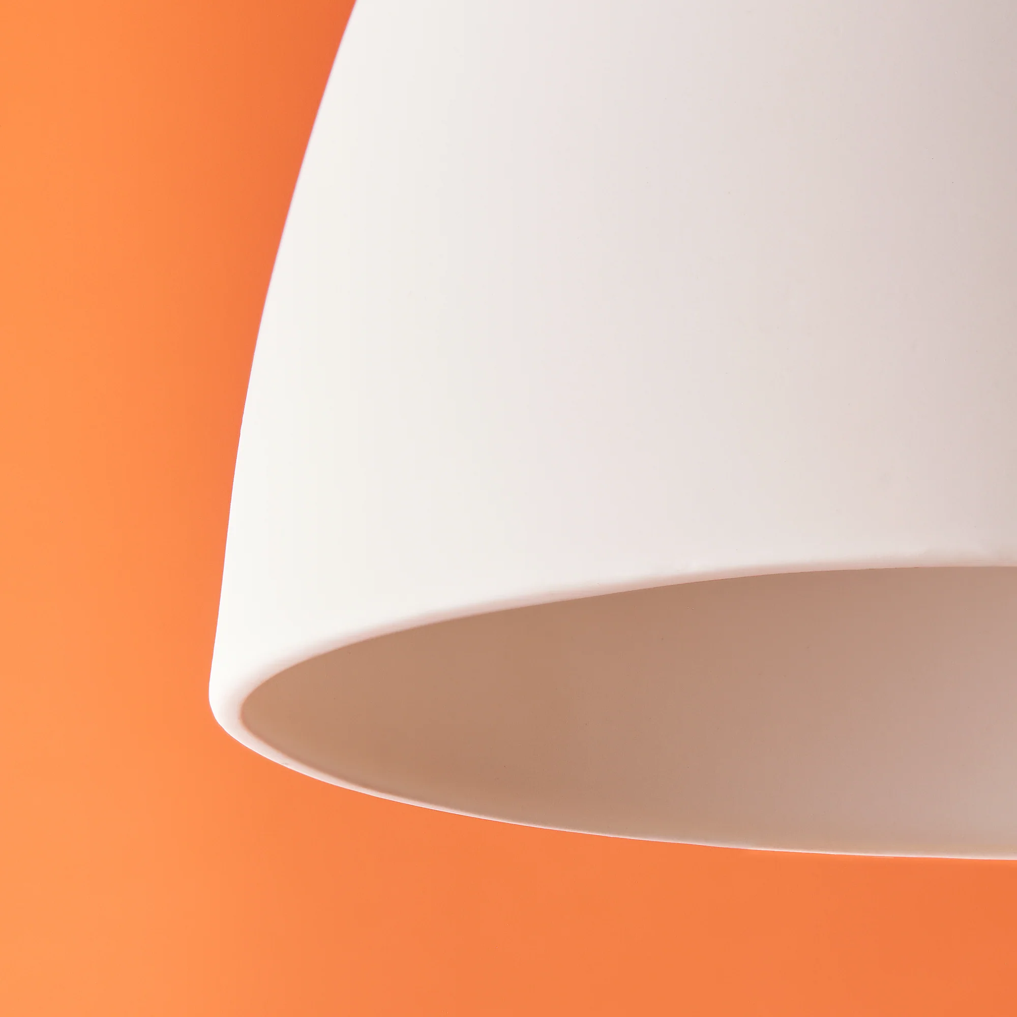 Glow porcelain pendant in white - Image 4