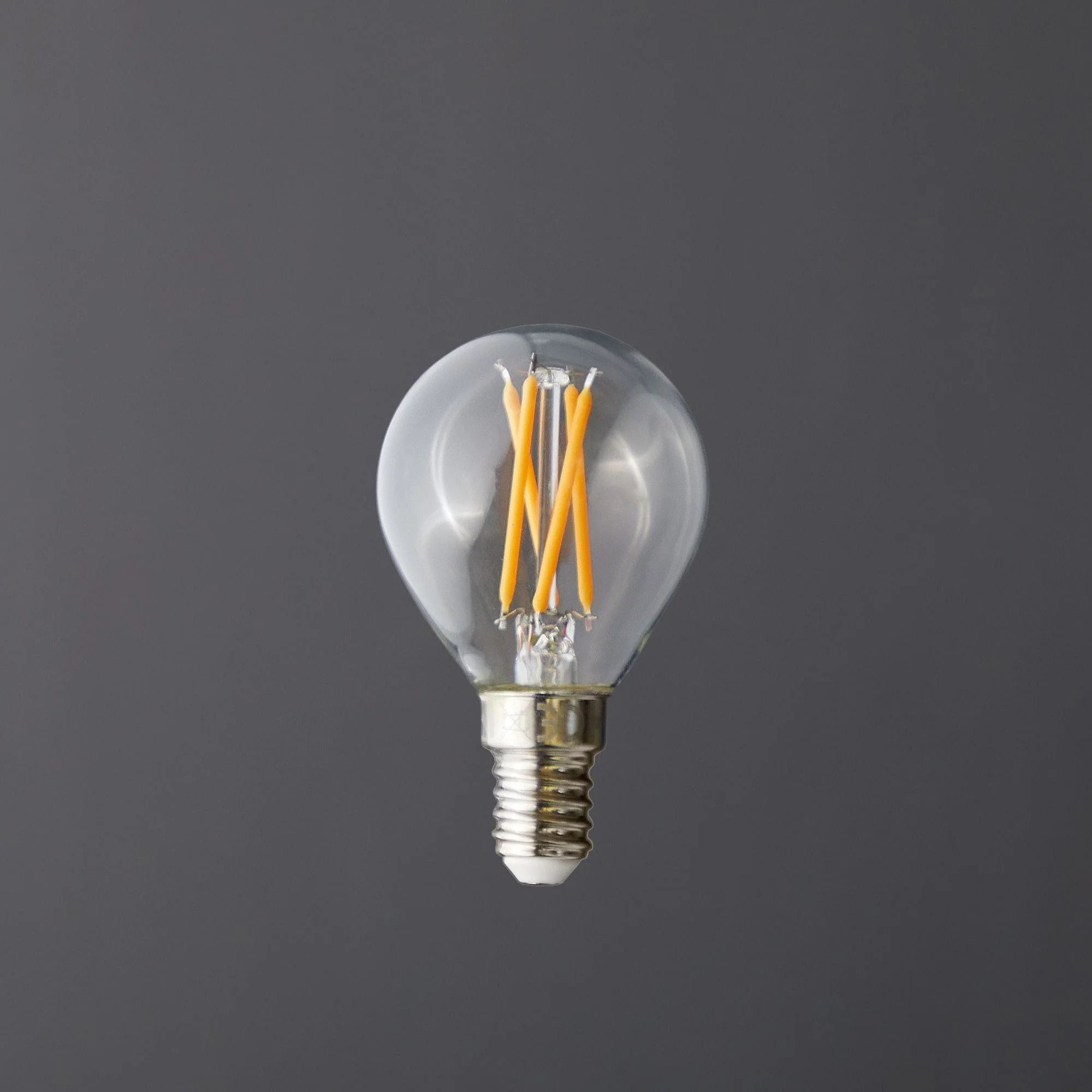 Golf ball 4 watt LED clear bulb with E14 fitting - Image 2