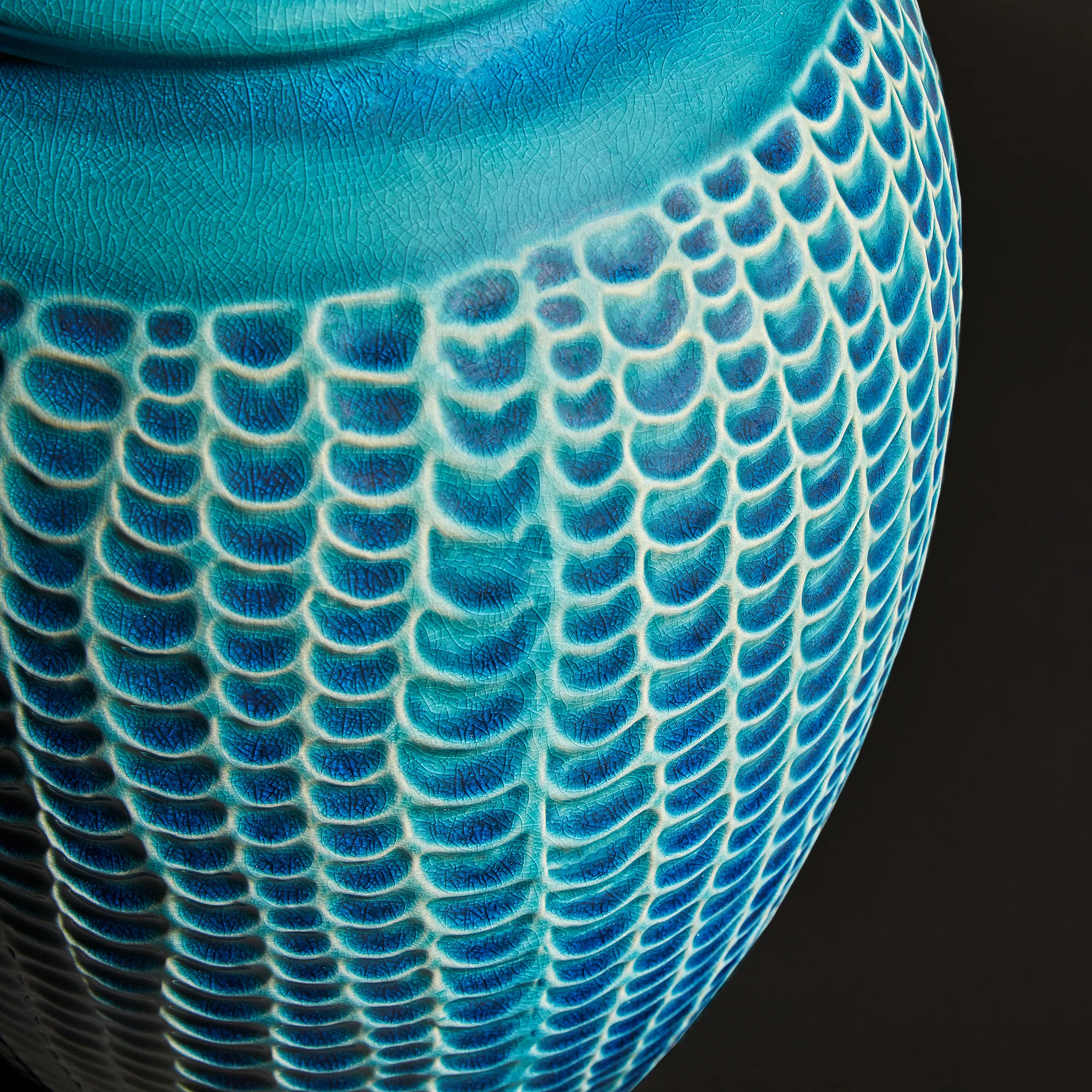 Kaa table lamp in blue - Image 5